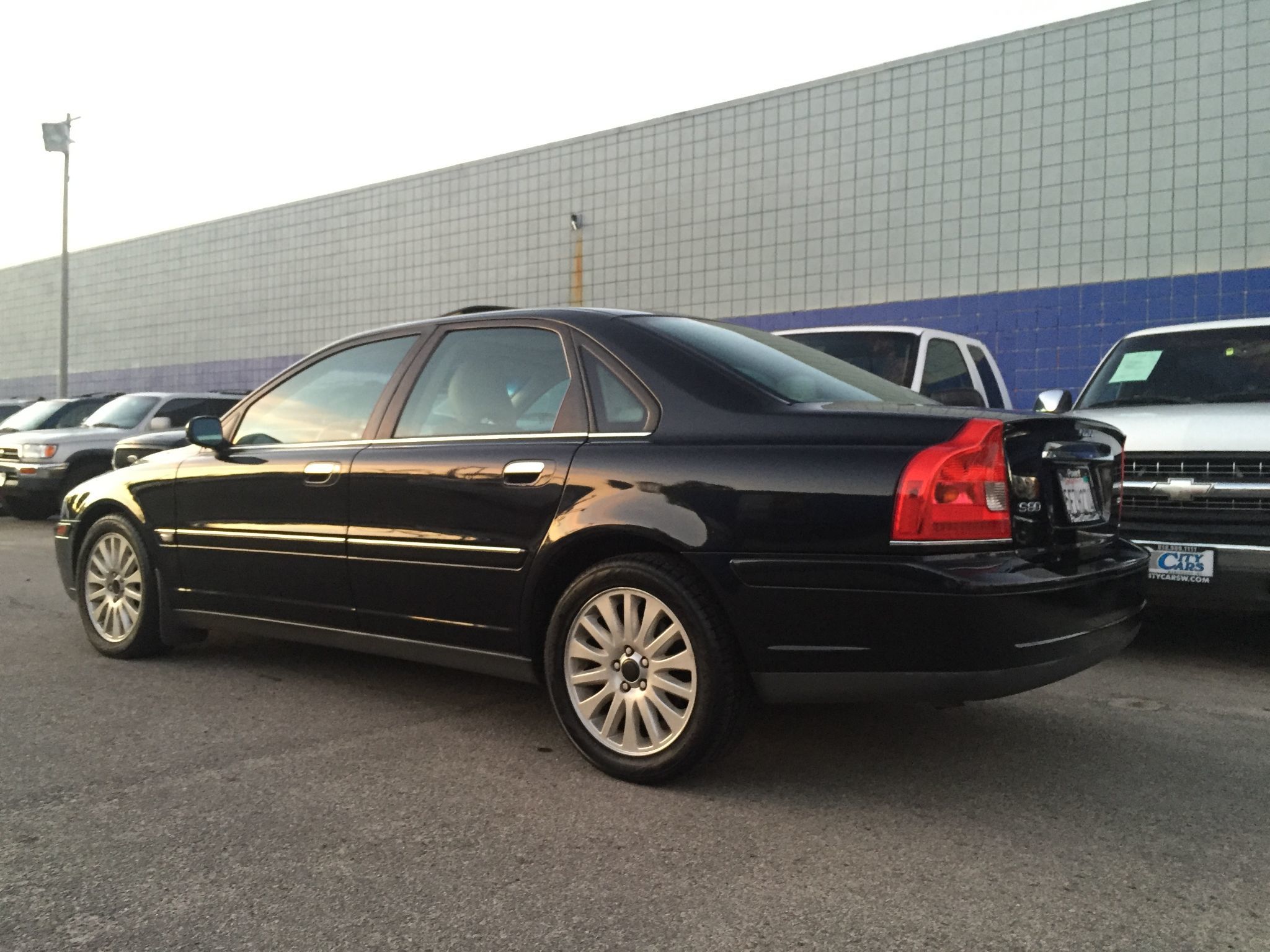 Used 2004 Volvo S80 2.9 at City Cars Warehouse INC
