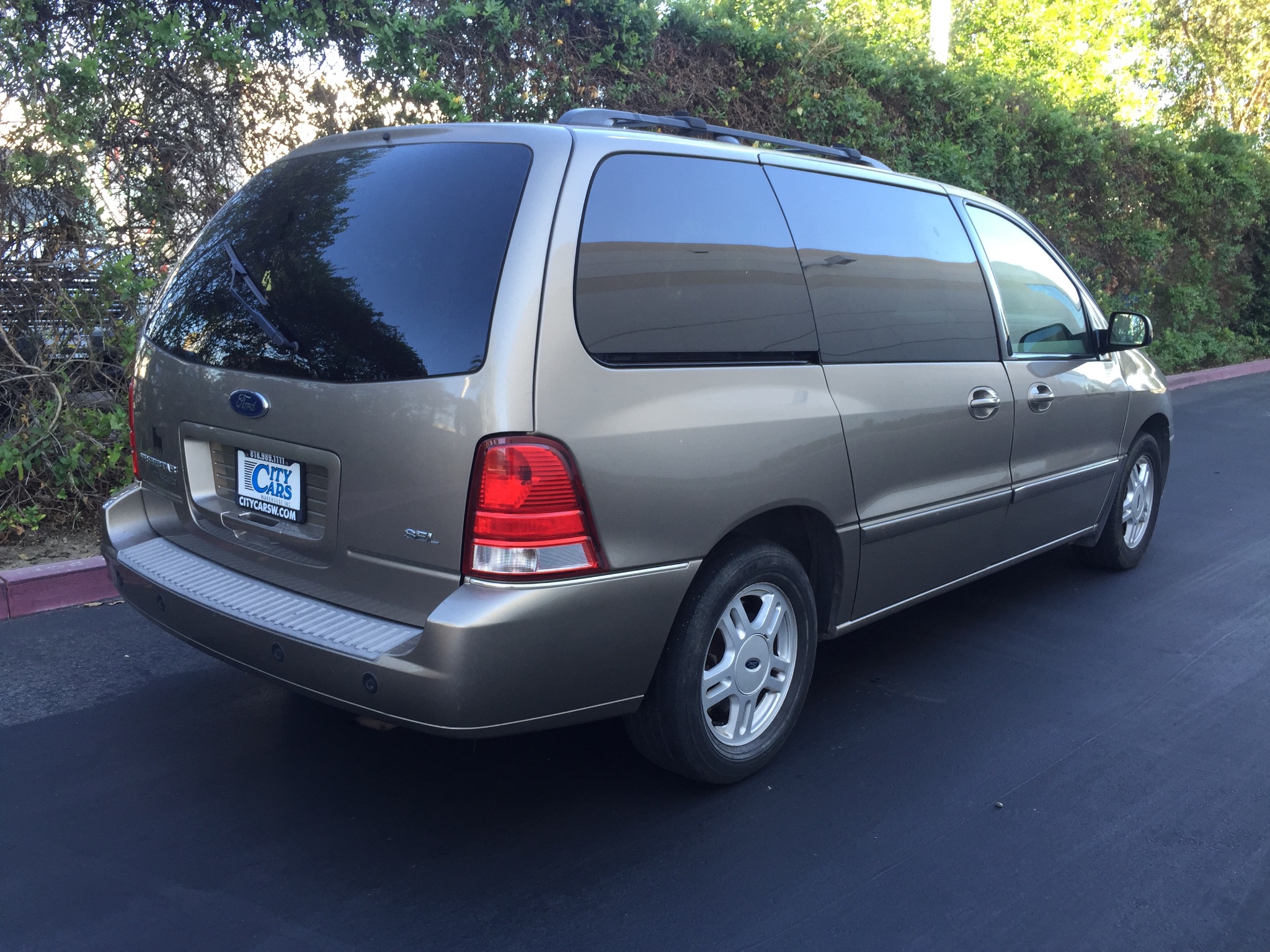 Used 2004 Ford Freestar Wagon SEL at City Cars Warehouse INC