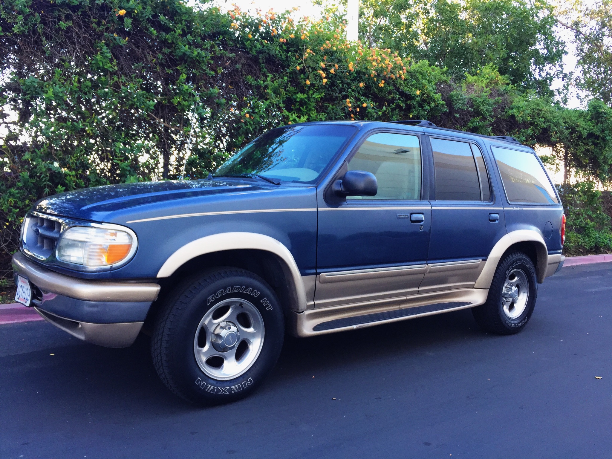 98 ford explorer sport 4x4 for sale West Shore Langford,Colwood
