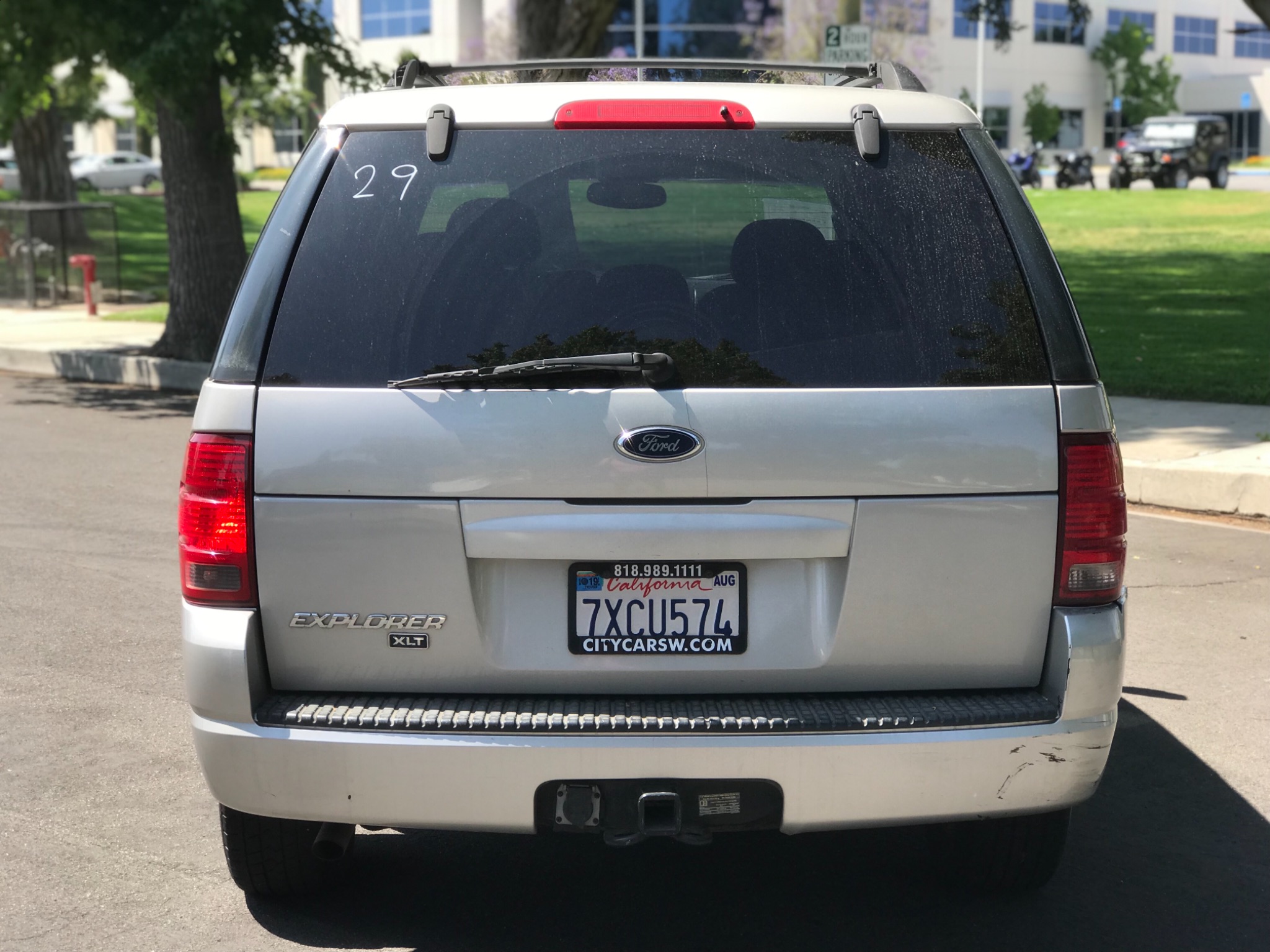 2004 Ford Explorer XLT
