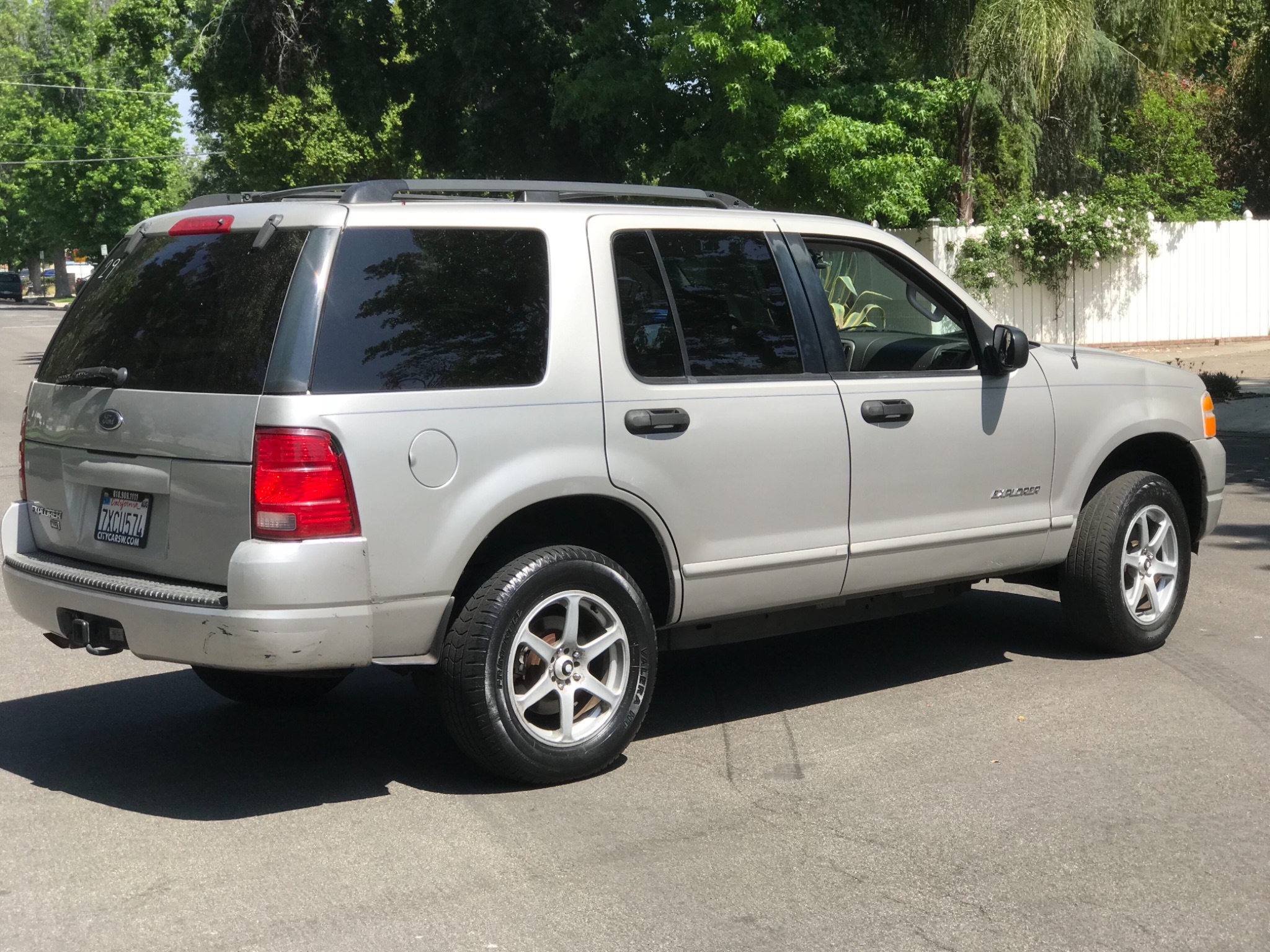 2004 Ford Explorer XLT