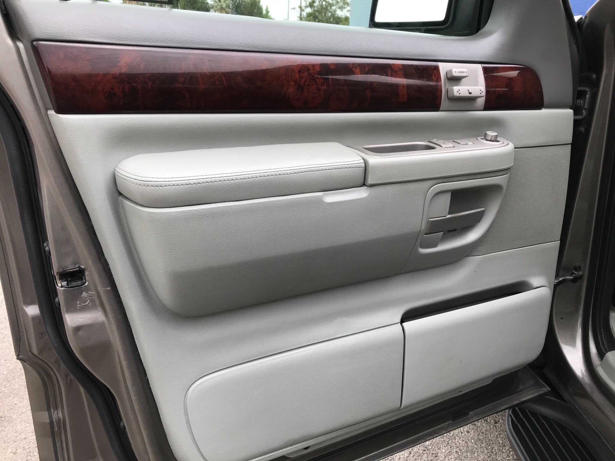 2003 Lincoln Aviator Premium