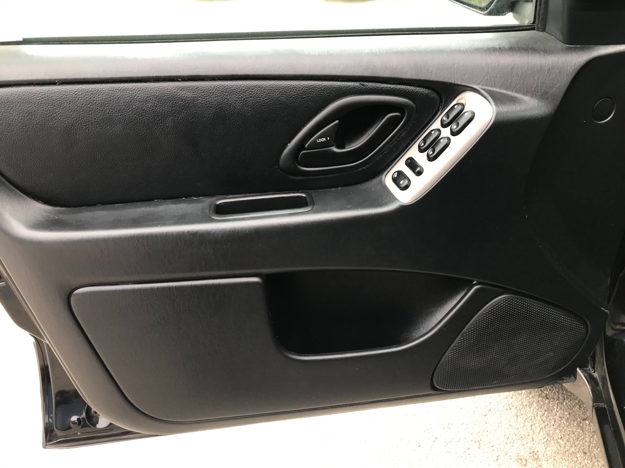 2005 Ford Escape Limited