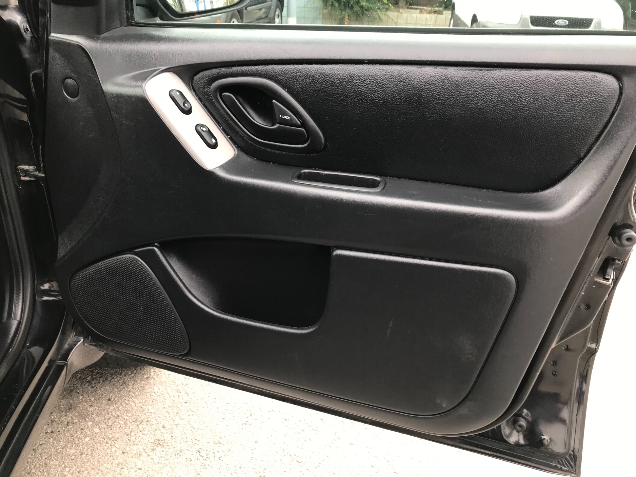 2005 Ford Escape Limited