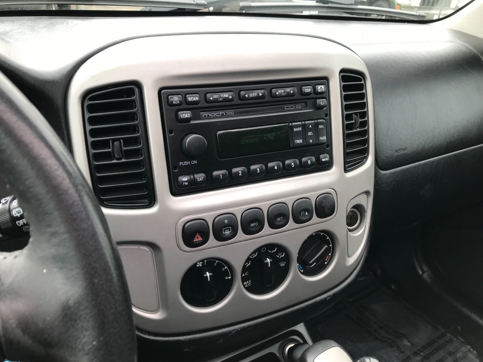 2005 Ford Escape Limited