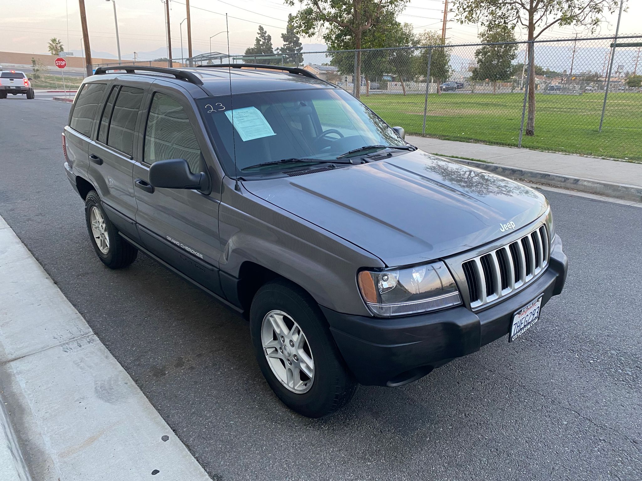 2004 Jeep Grand Cherokee Laredo