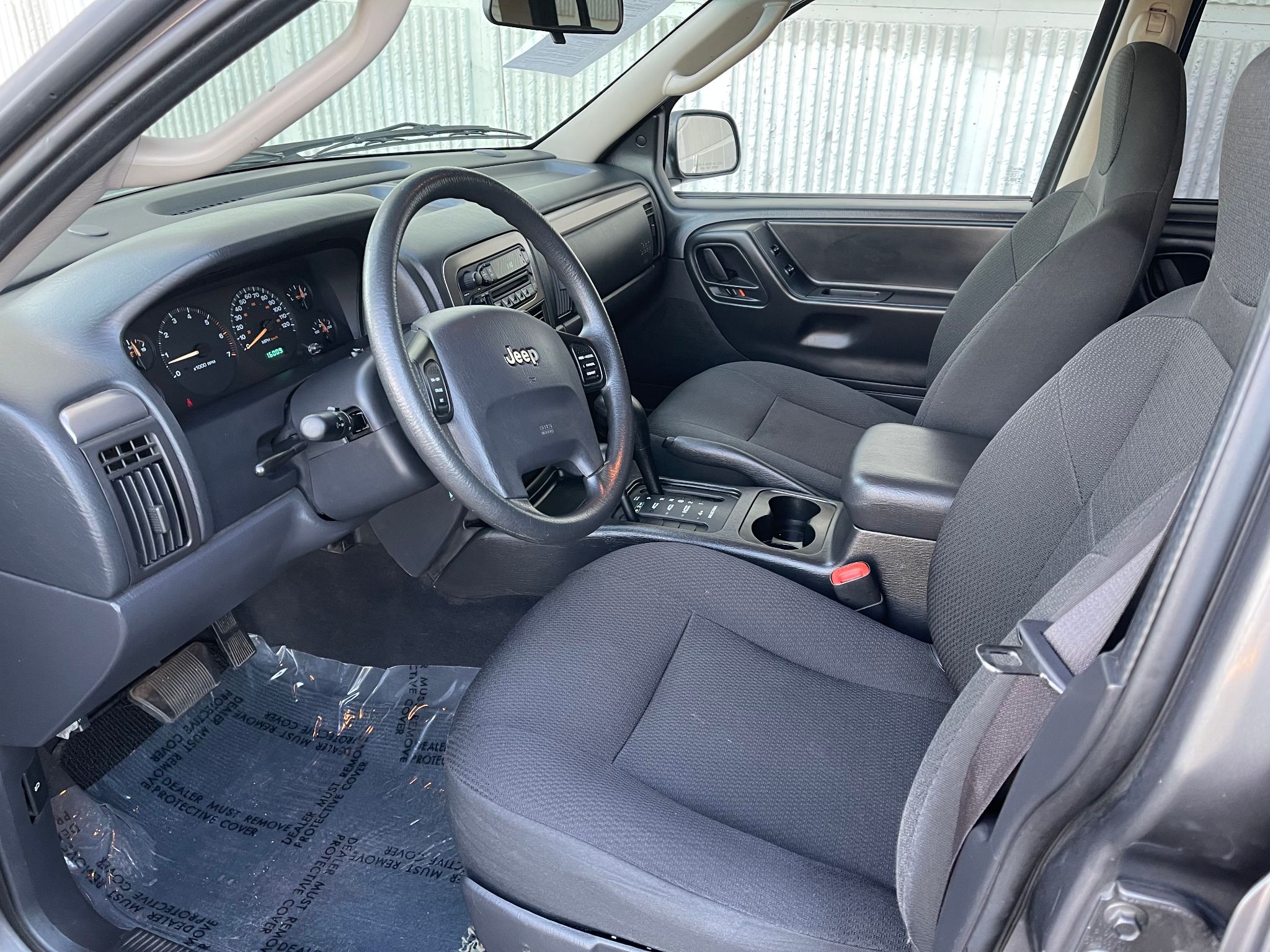 2004 Jeep Grand Cherokee Laredo