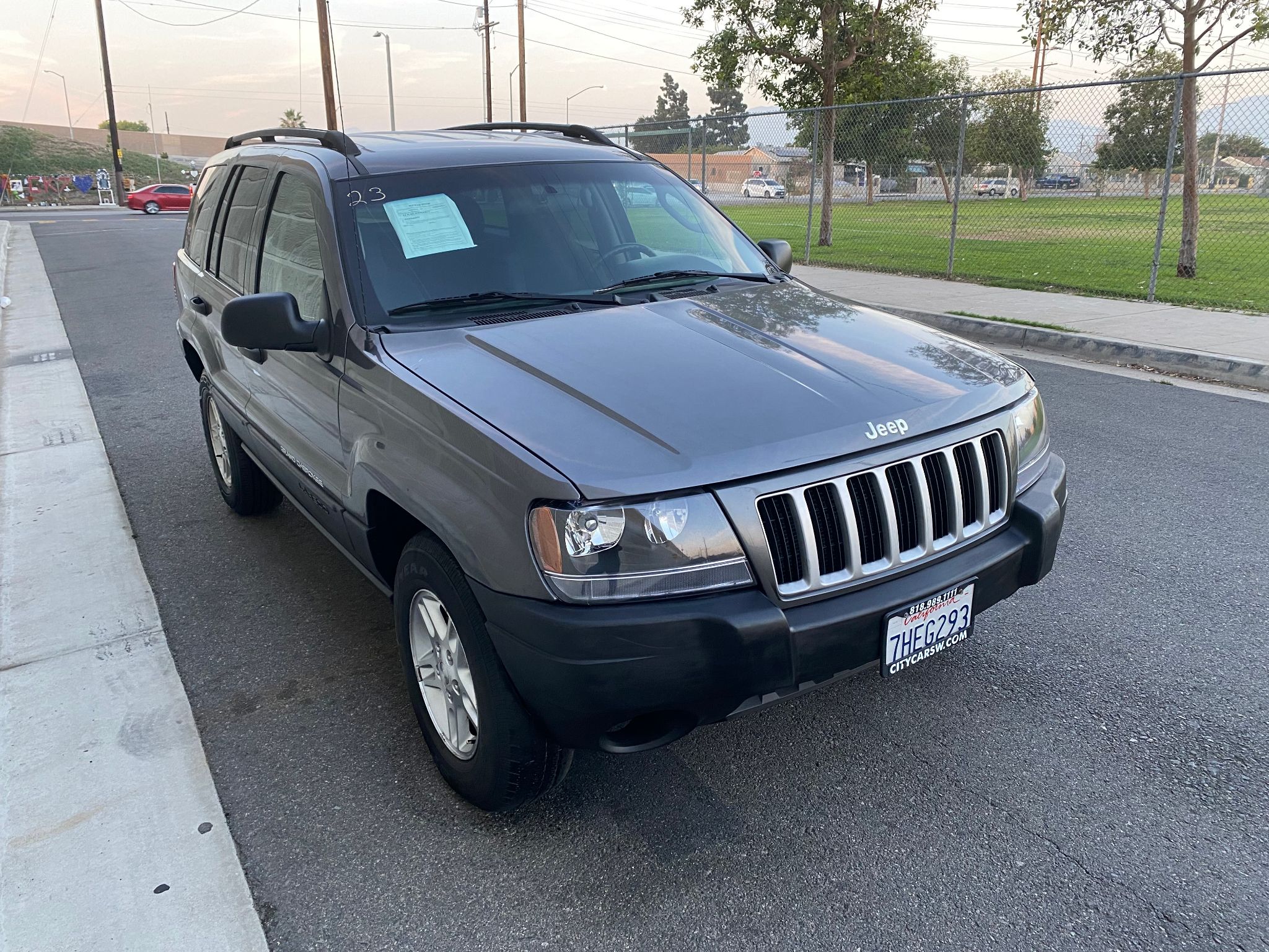 2004 Jeep Grand Cherokee Laredo