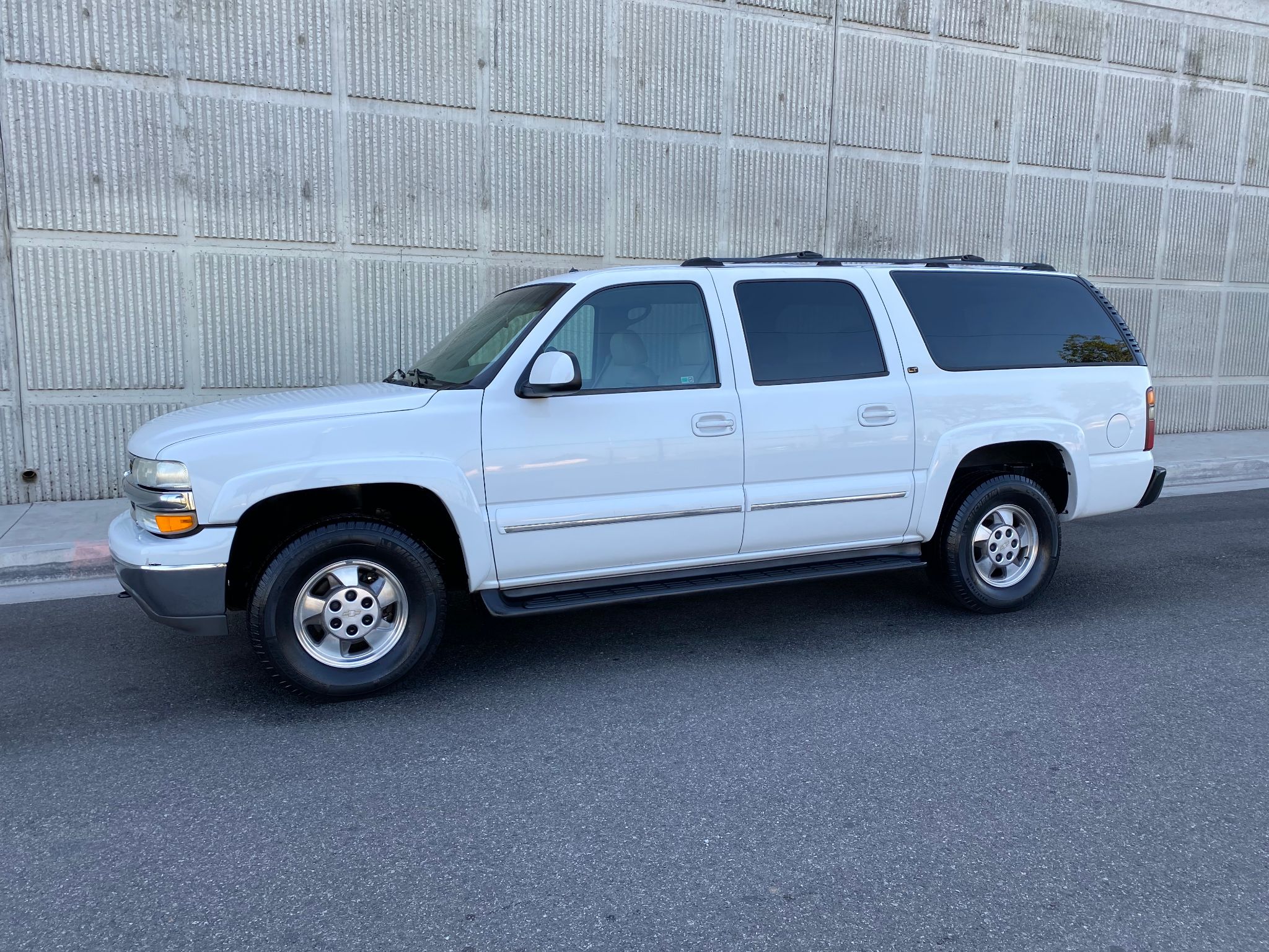 Used 2002 Chevrolet Suburban LT at City Cars Warehouse Inc