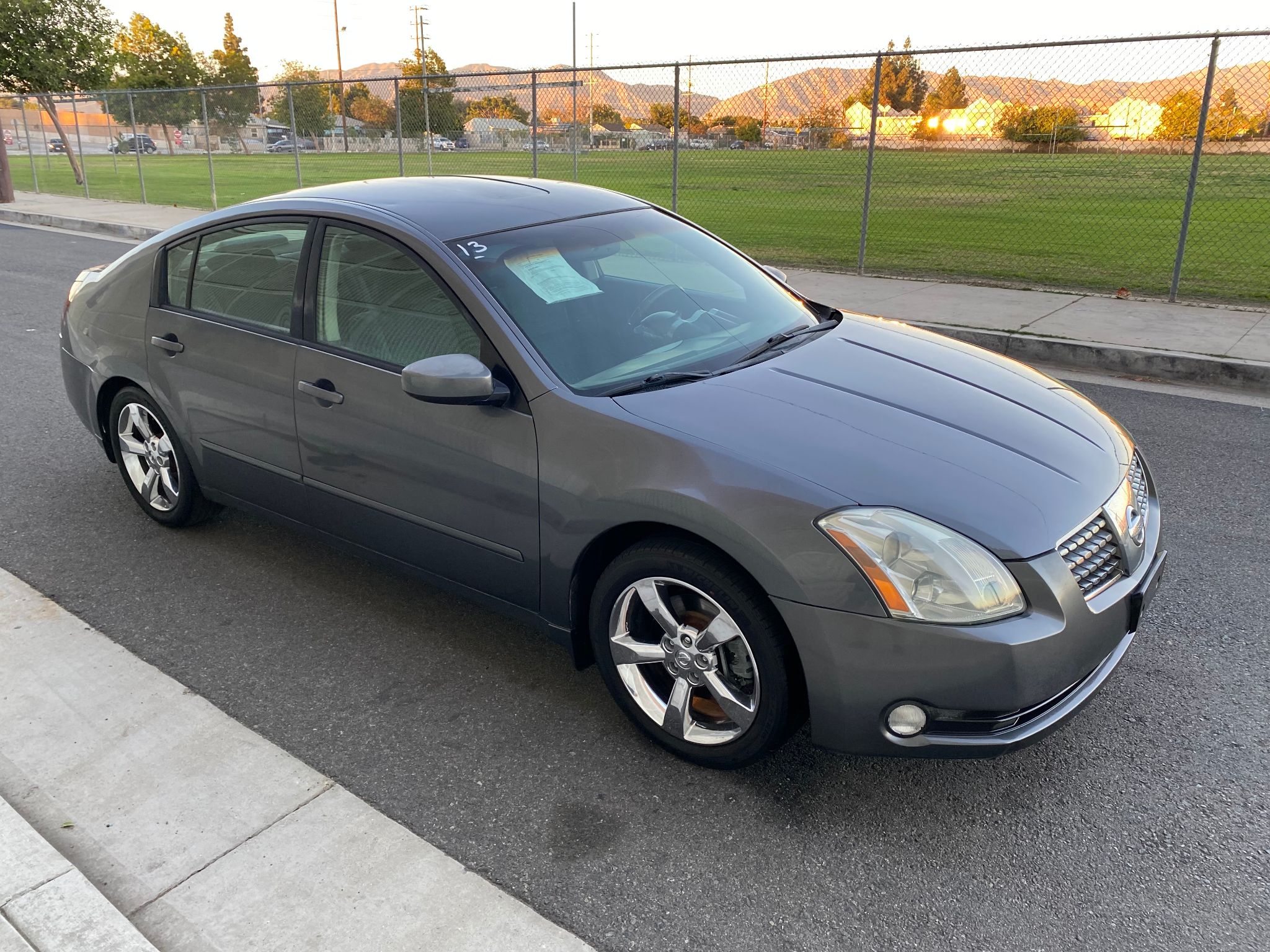 2004 Nissan Maxima SE