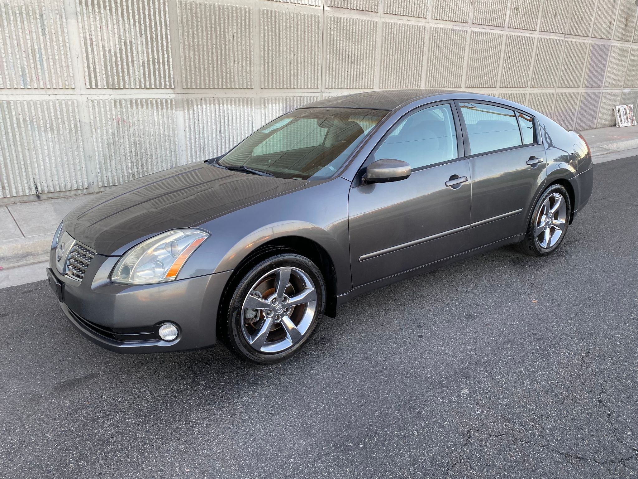 2004 Nissan Maxima SE