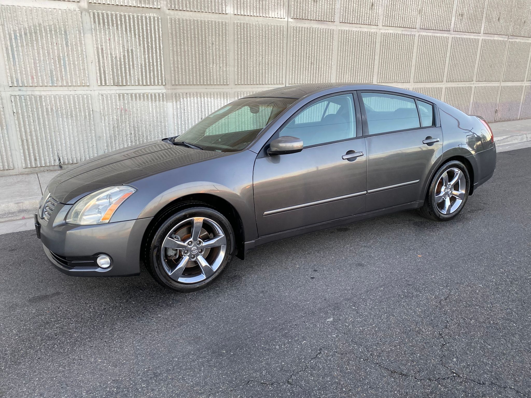 2004 Nissan Maxima SE