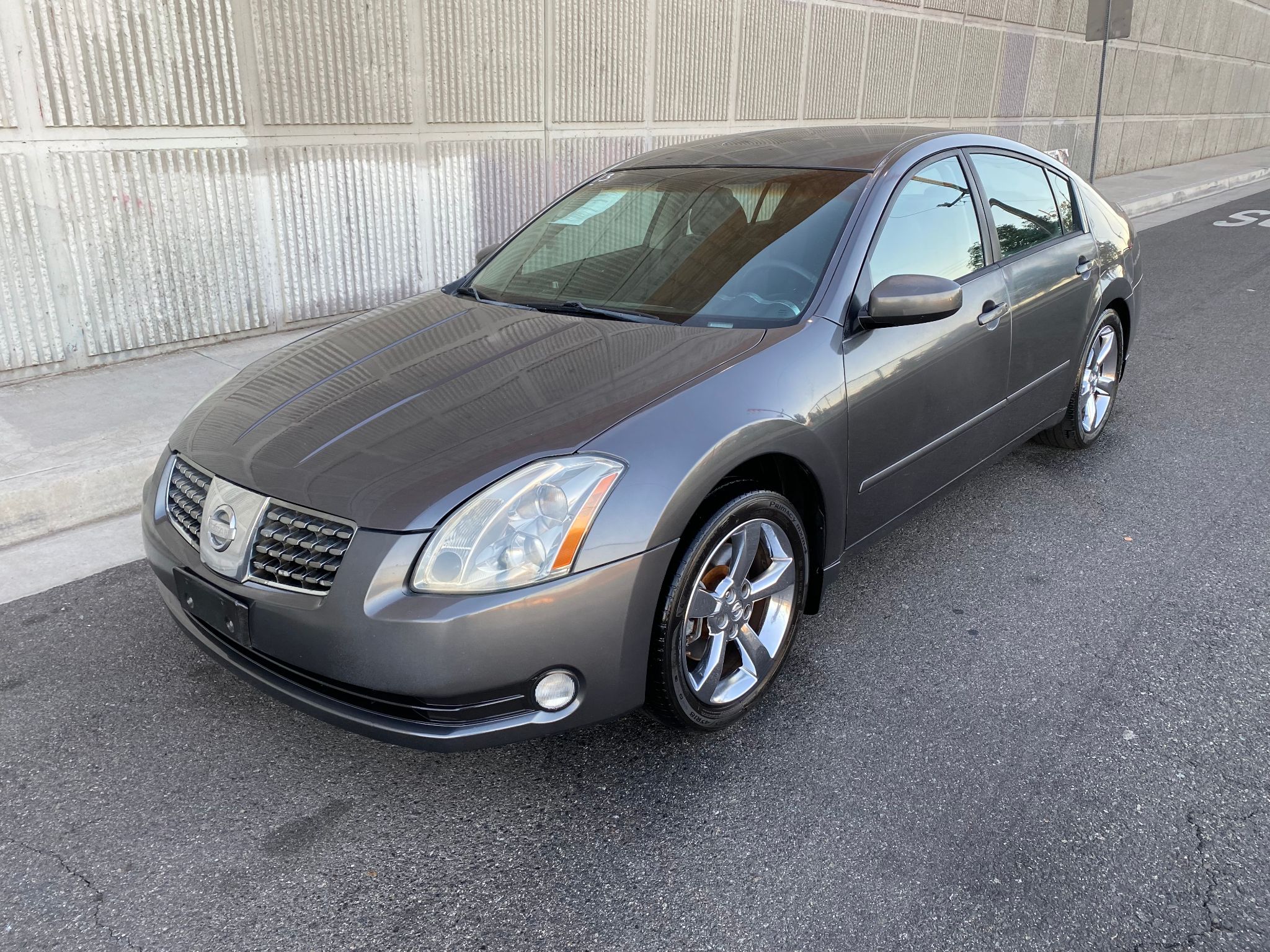 2004 Nissan Maxima SE