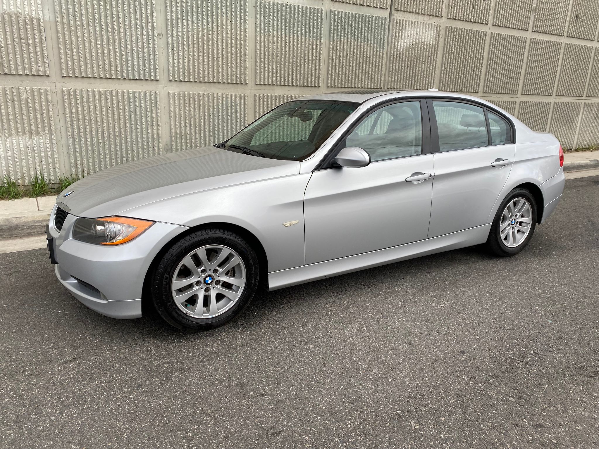 2006 BMW 3 Series 325i