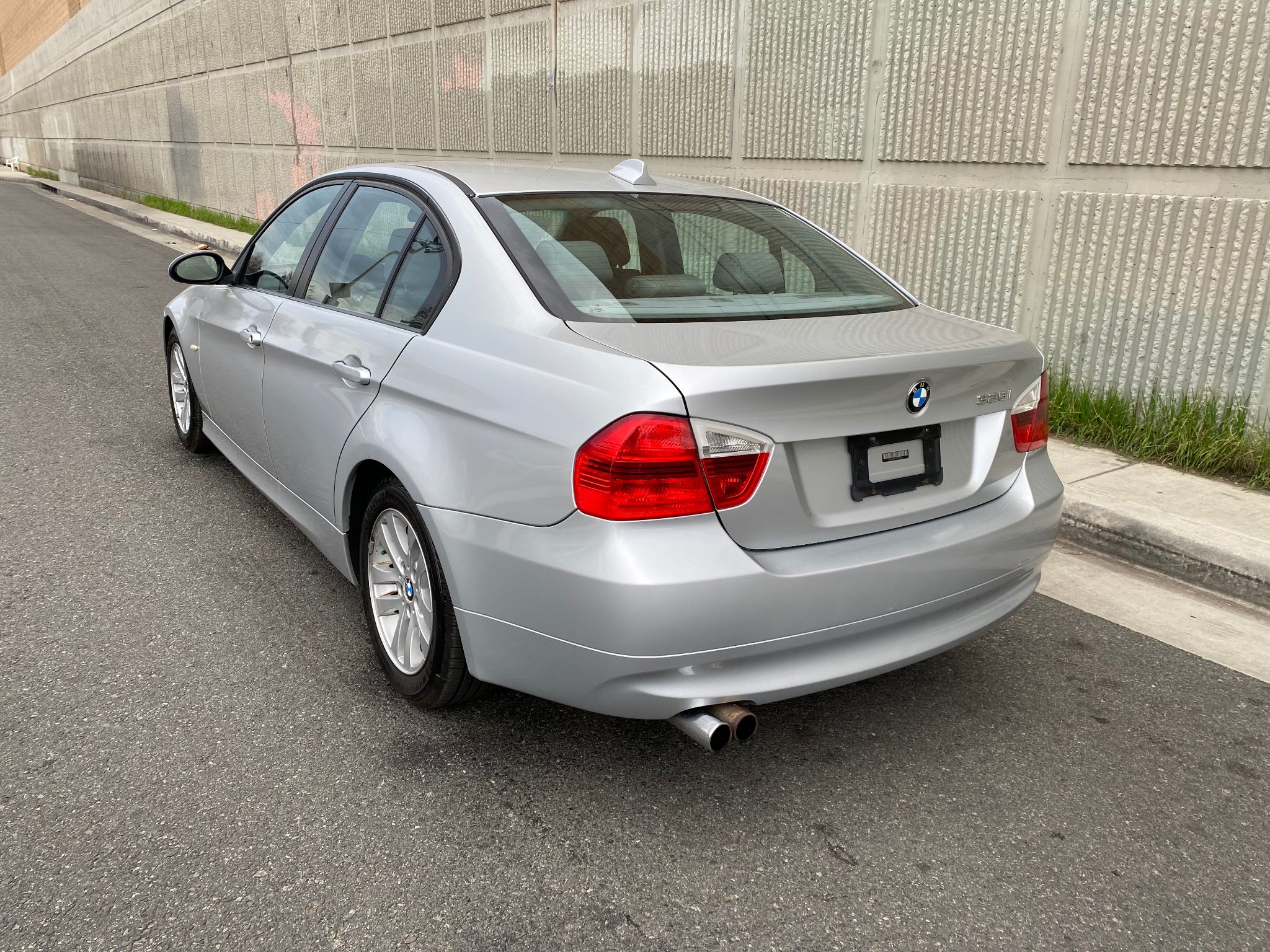 2006 BMW 3 Series 325i