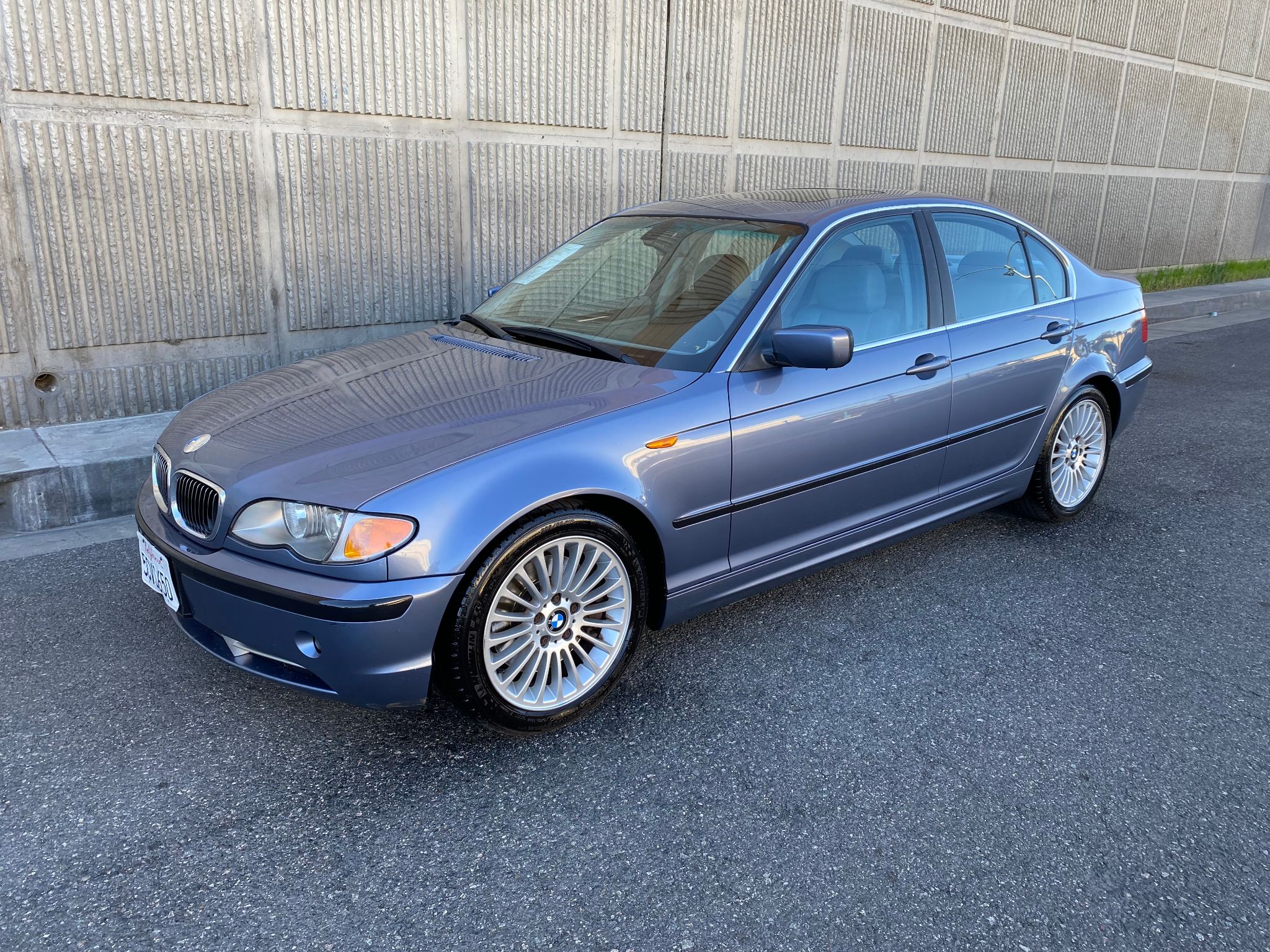 2003 BMW 3 Series 330i