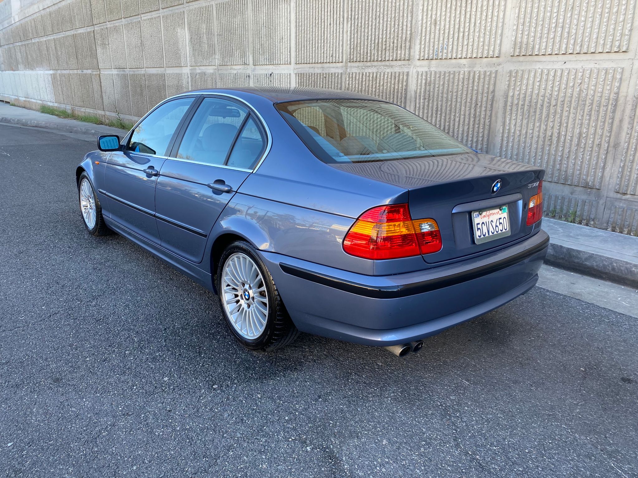 2003 BMW 3 Series 330i