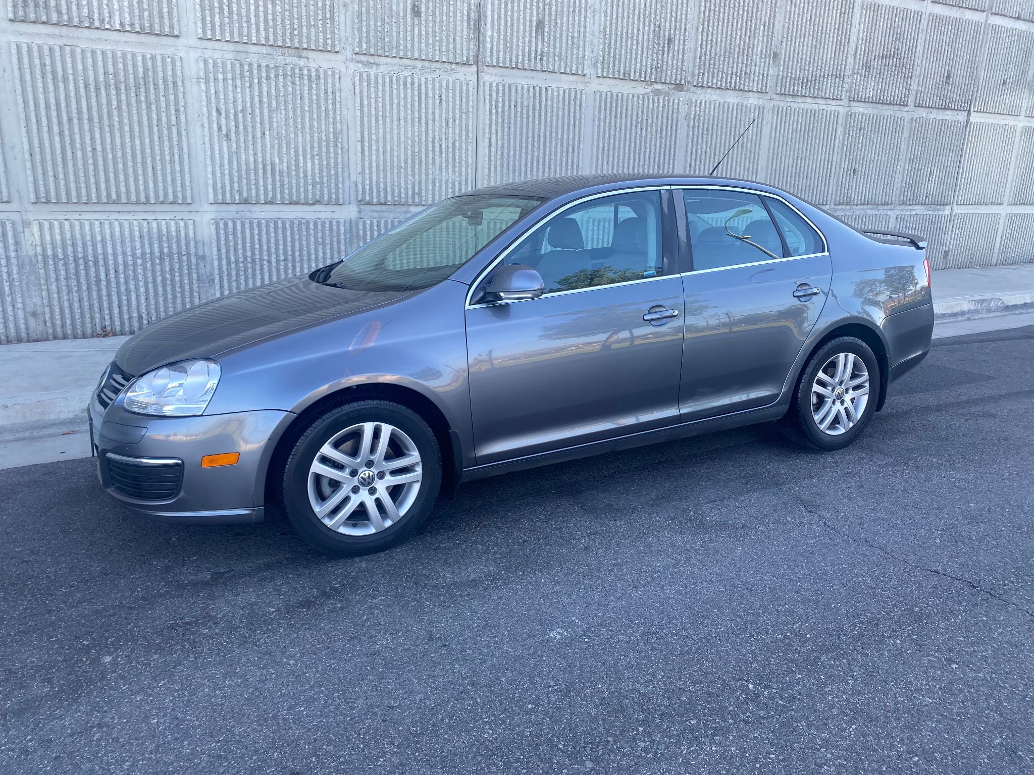 2007 Volkswagen JETTA Wolfsburg Edition