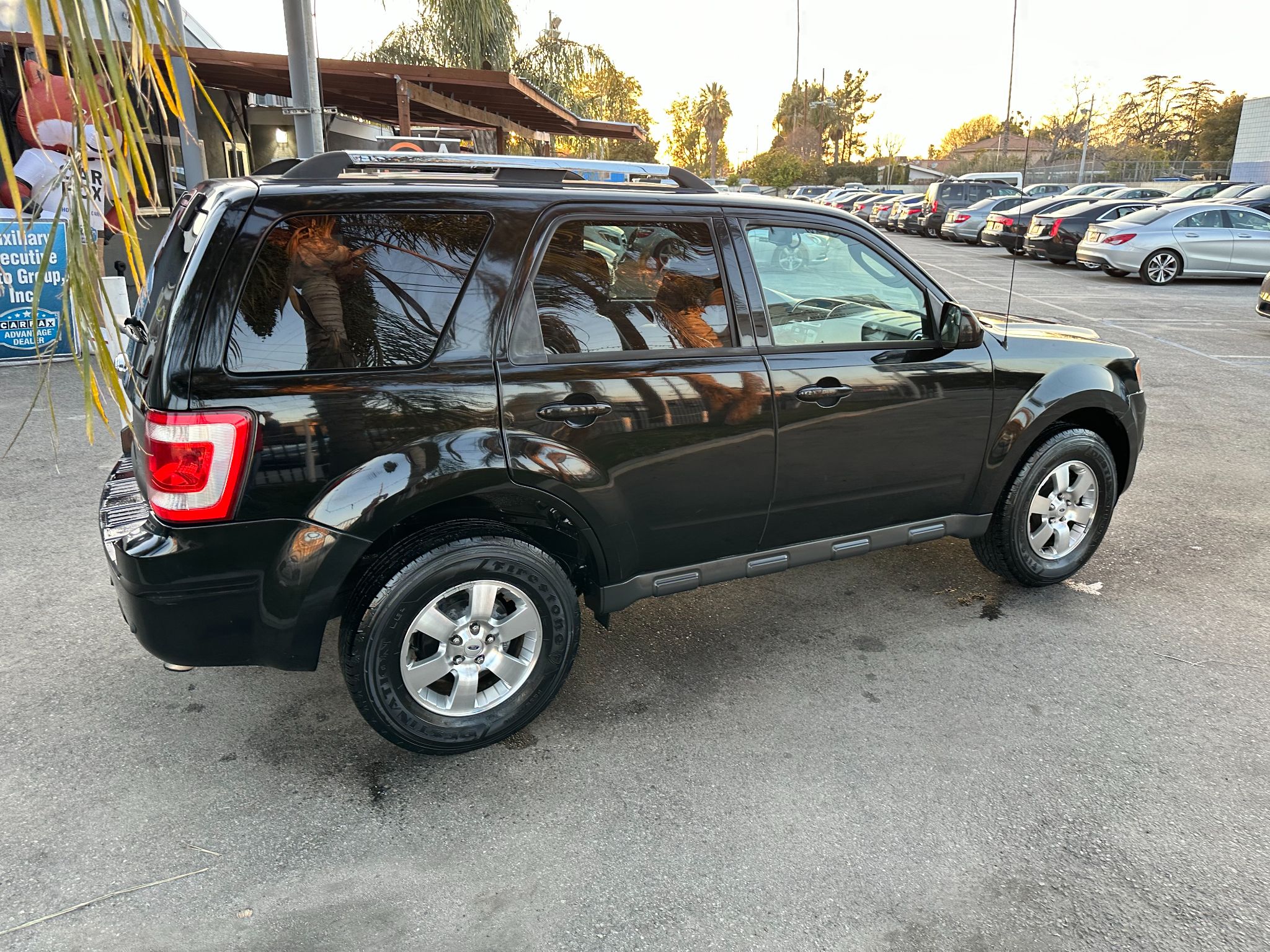 2012 Ford ESCAPE LIMITED