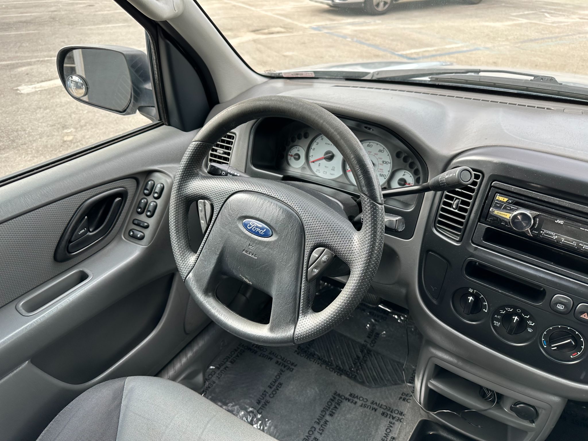 2003 Ford ESCAPE XLT