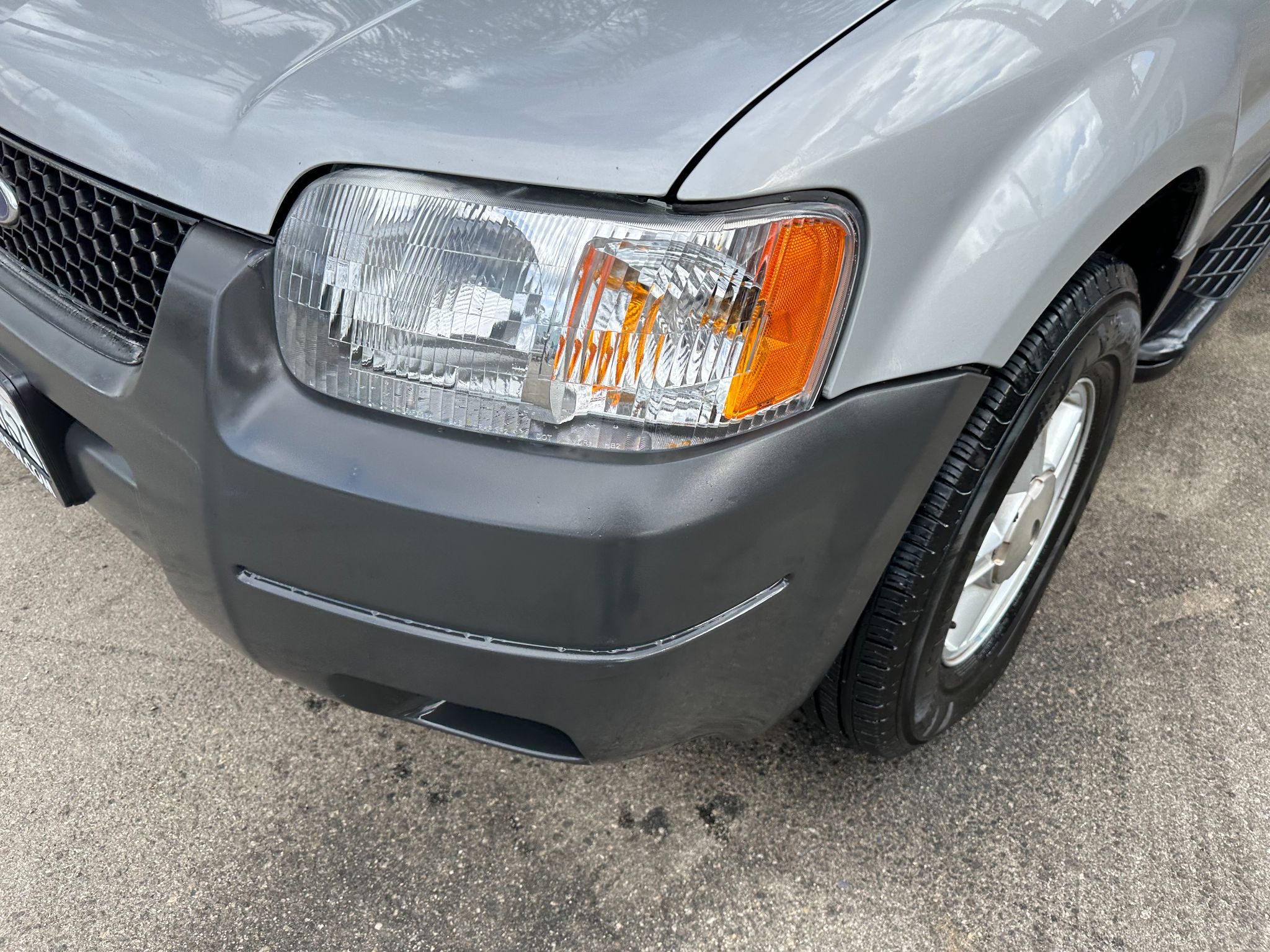2003 Ford ESCAPE XLT