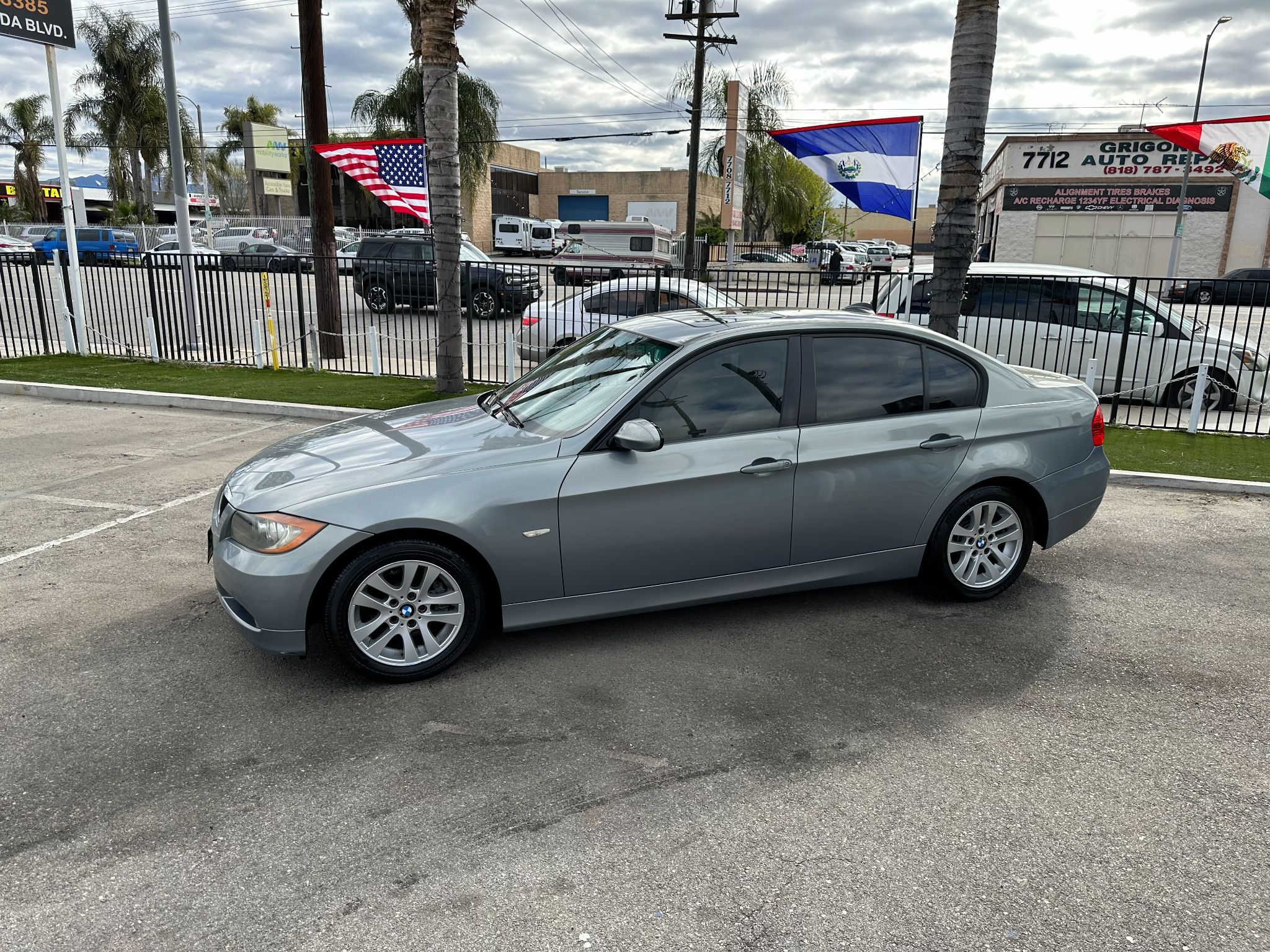 2007 BMW 328i 4-Door