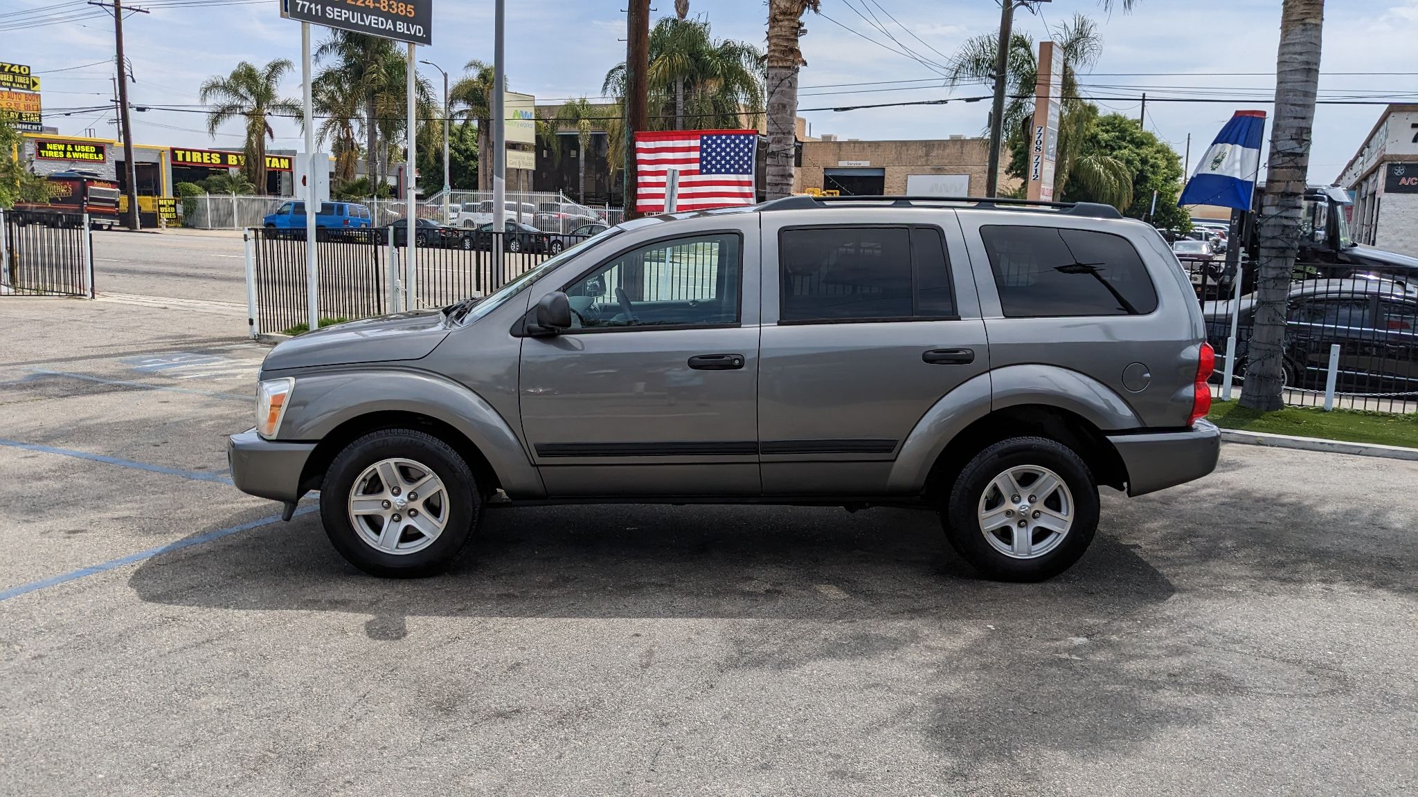 2006 Dodge DURANGO SLT 5.7 HEMI