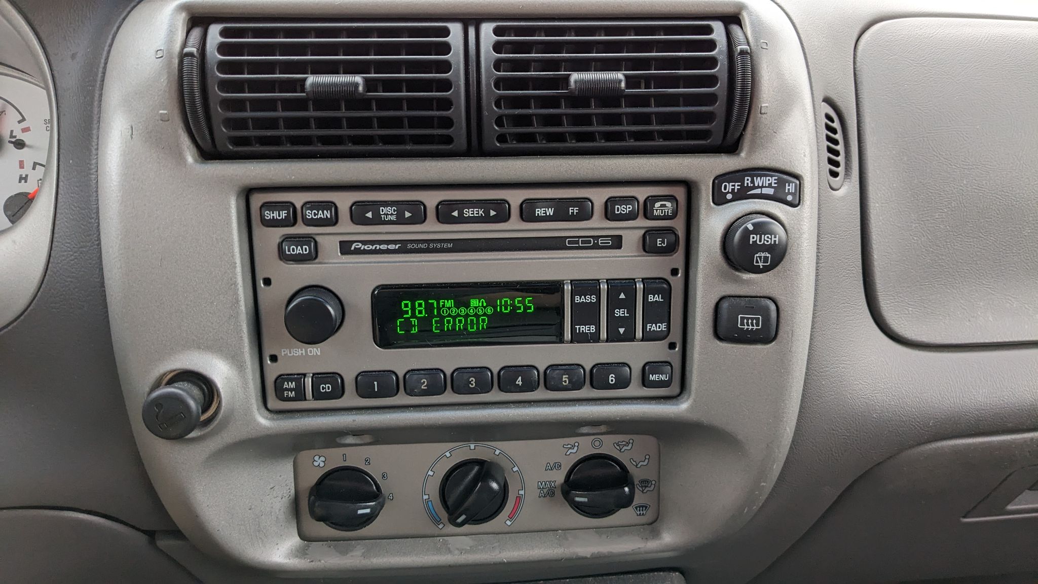 2002 Ford EXPLORER XLT