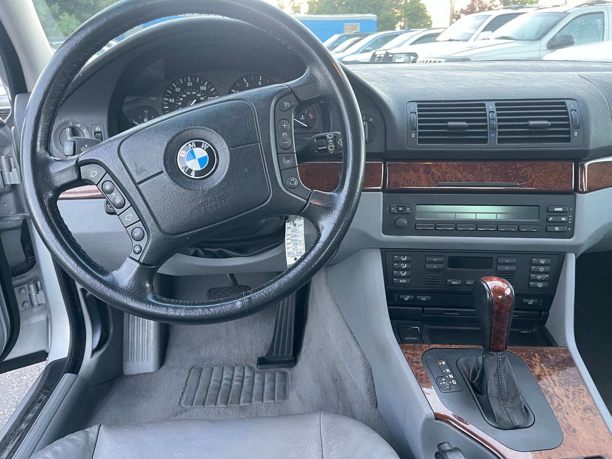 2001 BMW 5-SERIES 530i