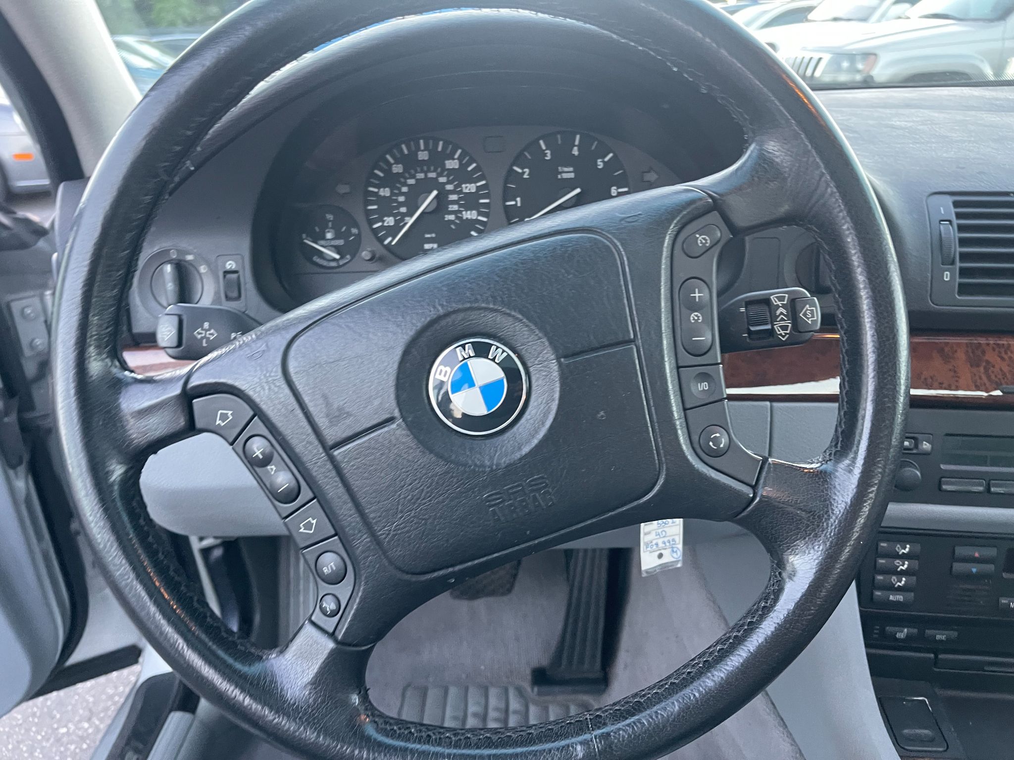 2001 BMW 5-SERIES 530i