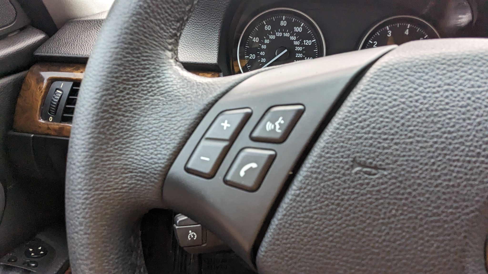2008 BMW 3-SERIES 328i