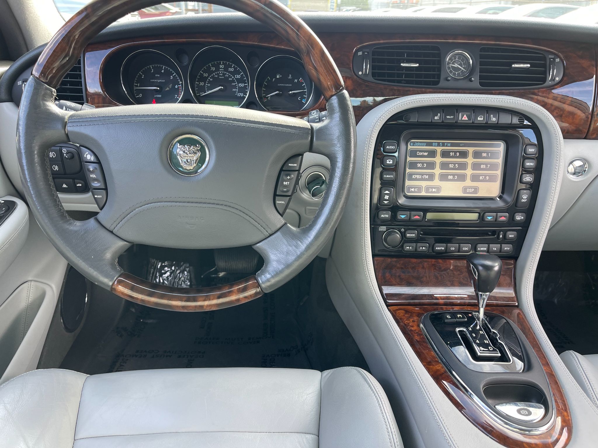 2004 Jaguar XJR SUPERCHARGED