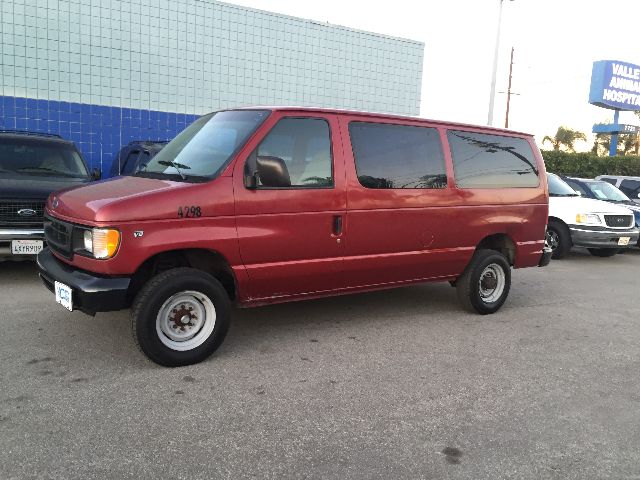 98 ford clearance club wagon