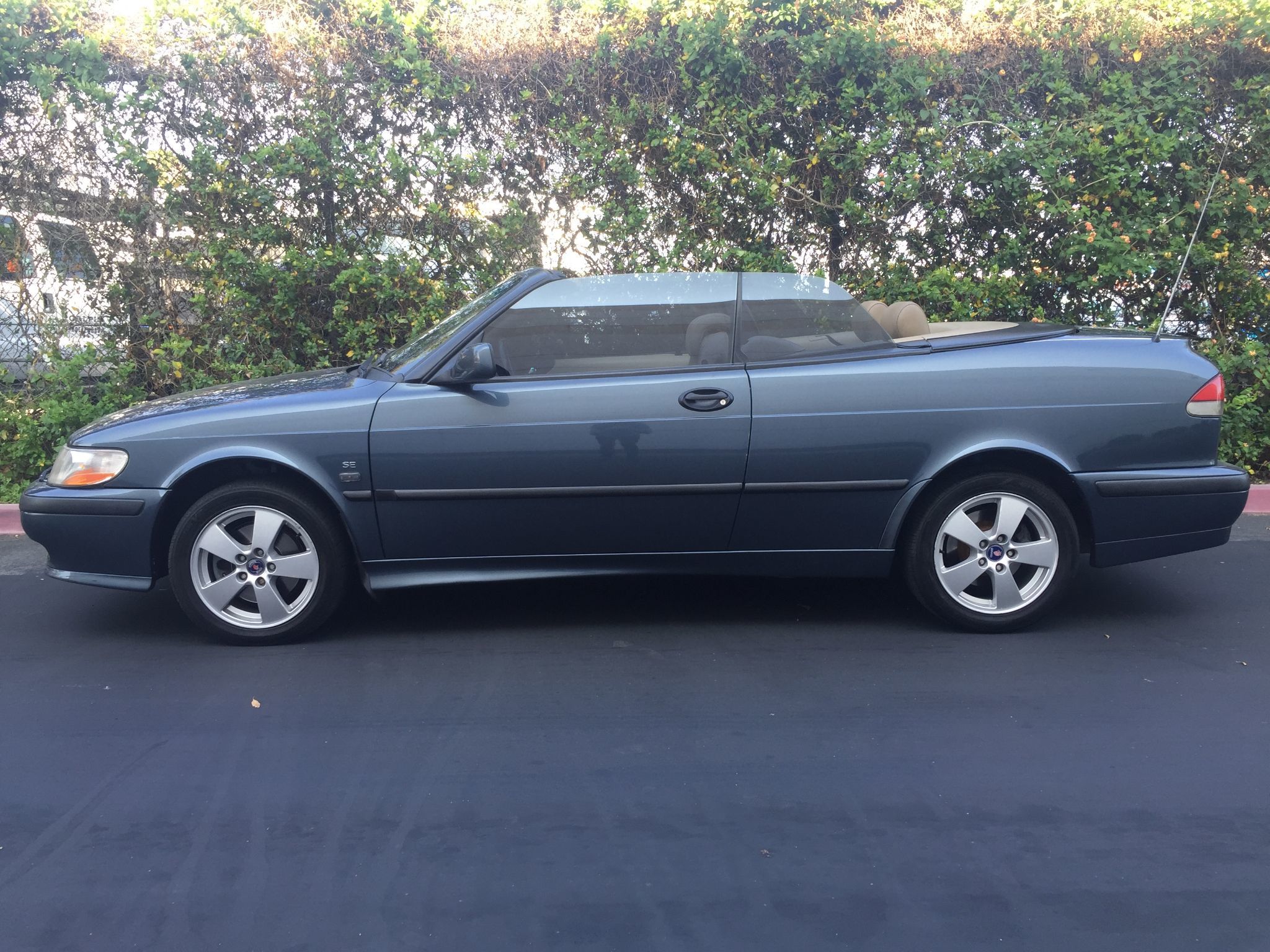 2000 Saab 9-3 SE Spring Edition