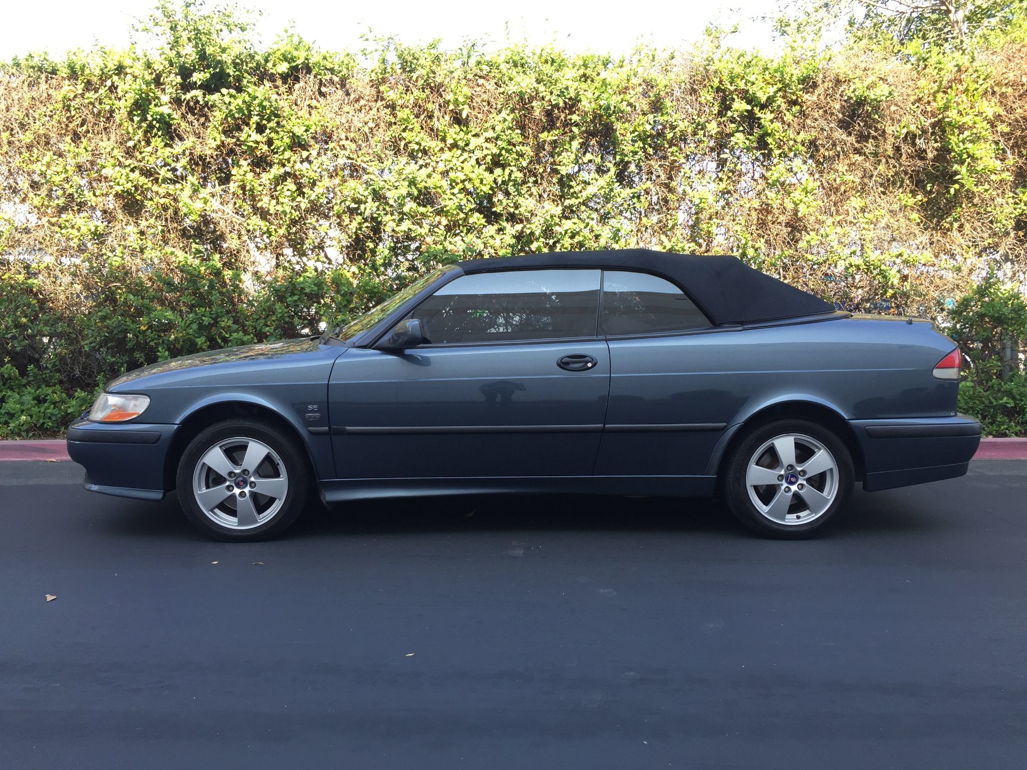 2000 Saab 9-3 SE Spring Edition