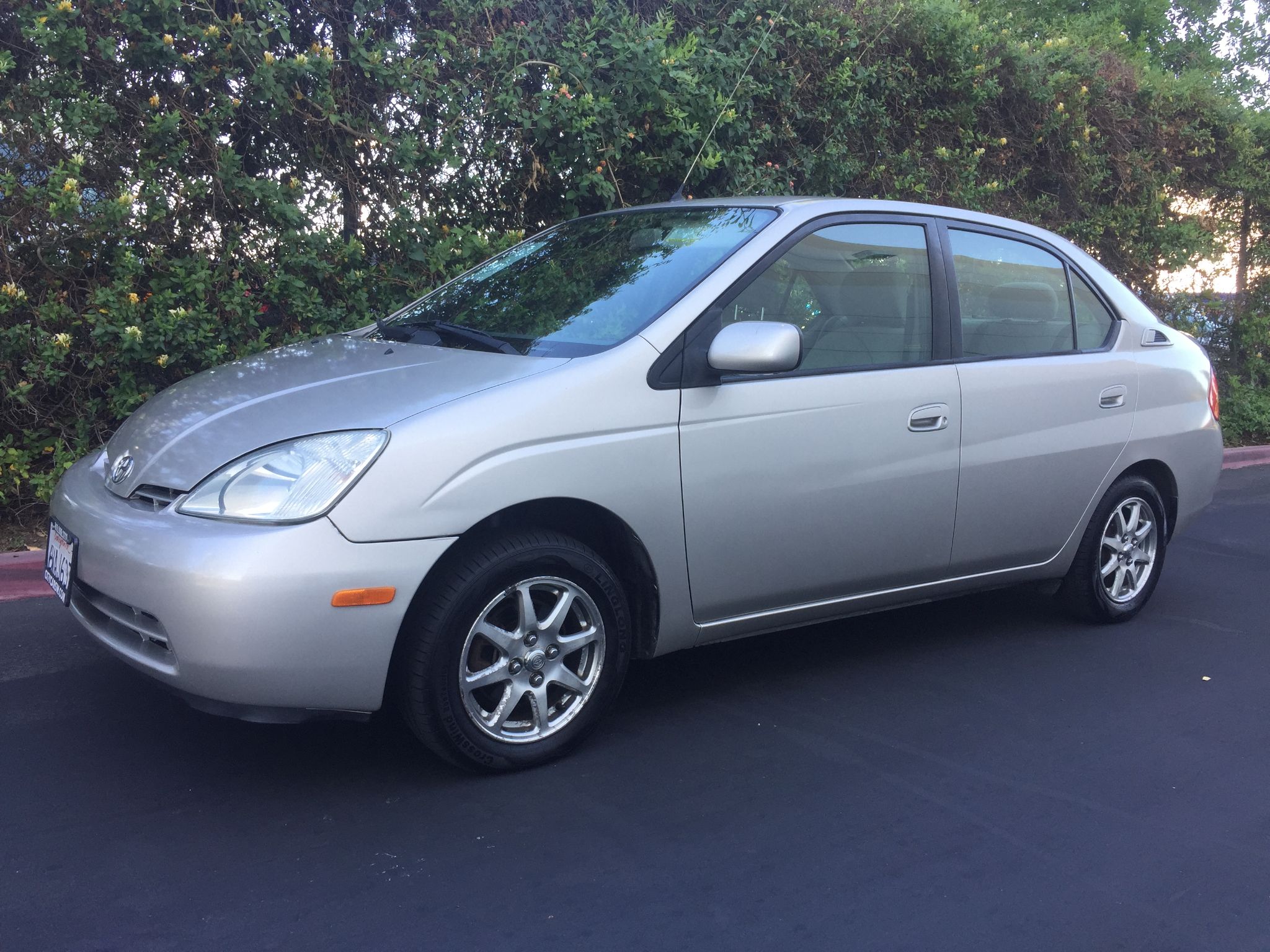 Used 2001 Toyota Prius at City Cars Warehouse INC