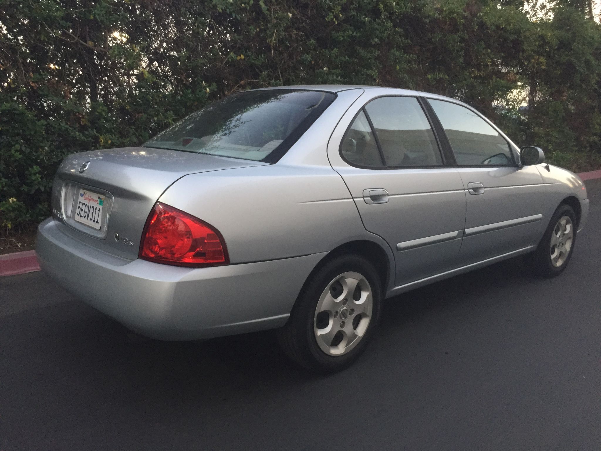 Nissan sentra 2004