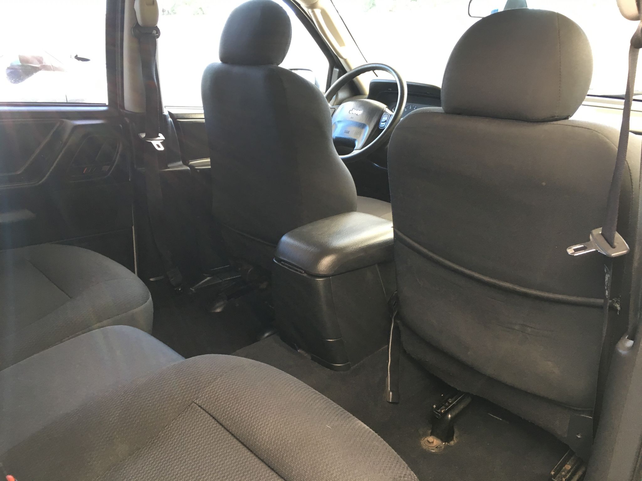 2004 Jeep Grand Cherokee Laredo