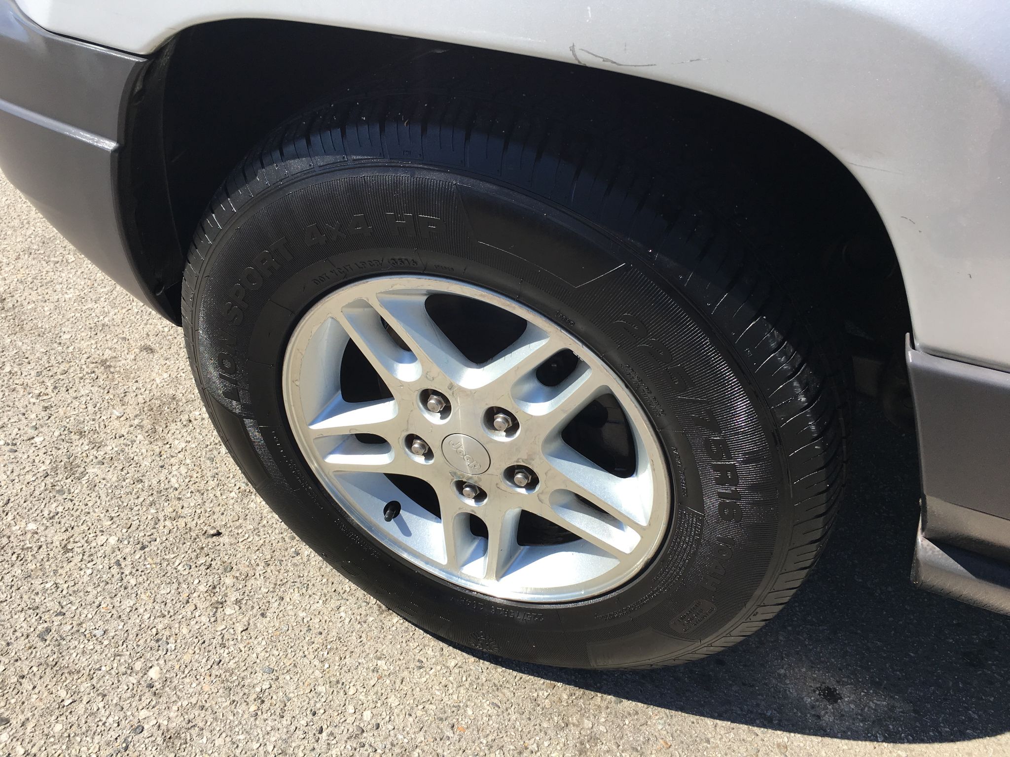 2004 Jeep Grand Cherokee Laredo