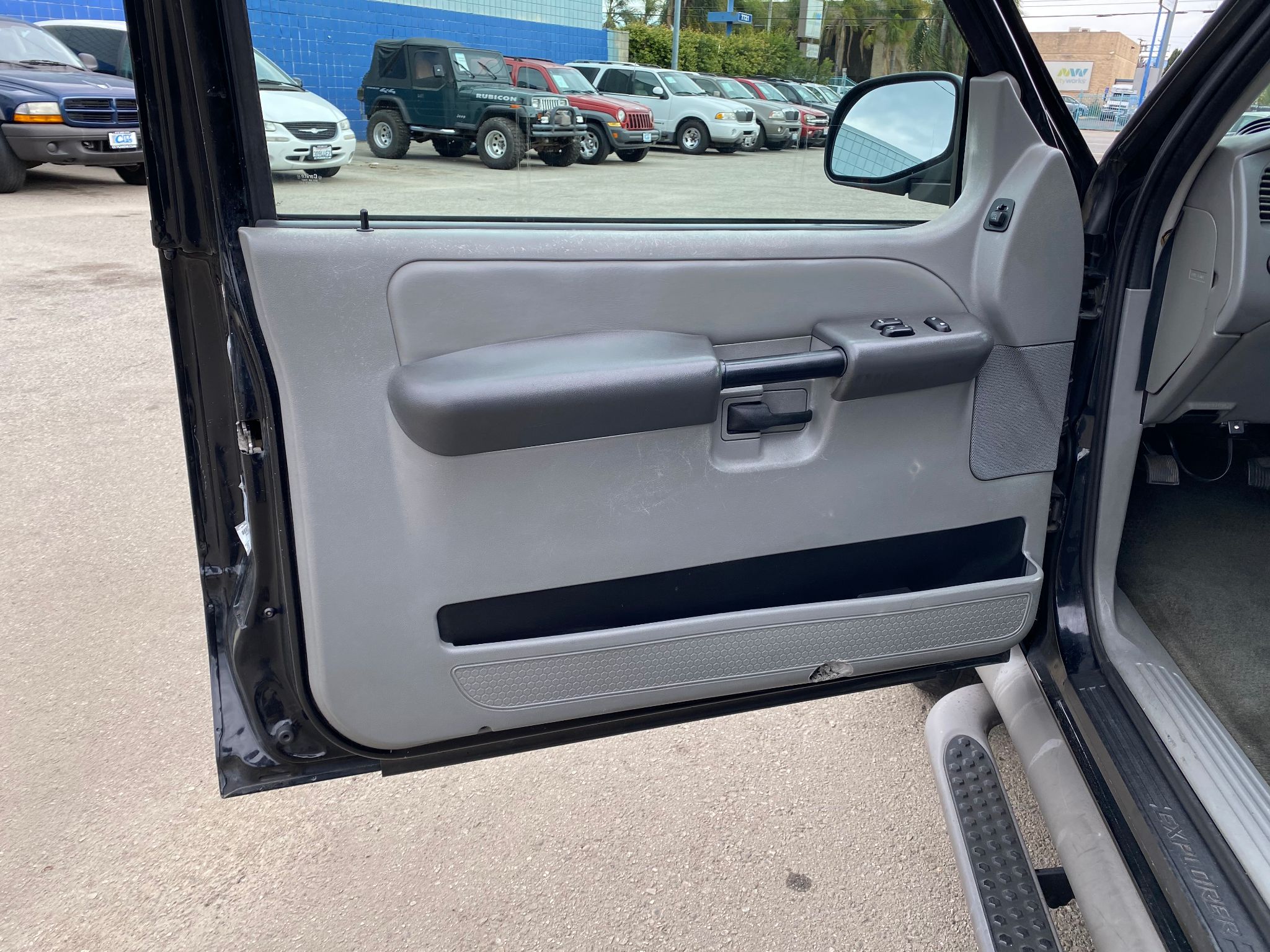 2002 Ford Explorer Sport Value