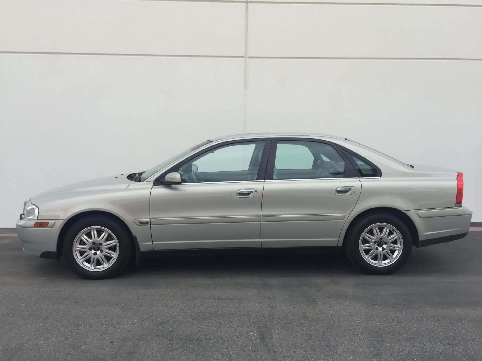 Volvo s80 2004 год