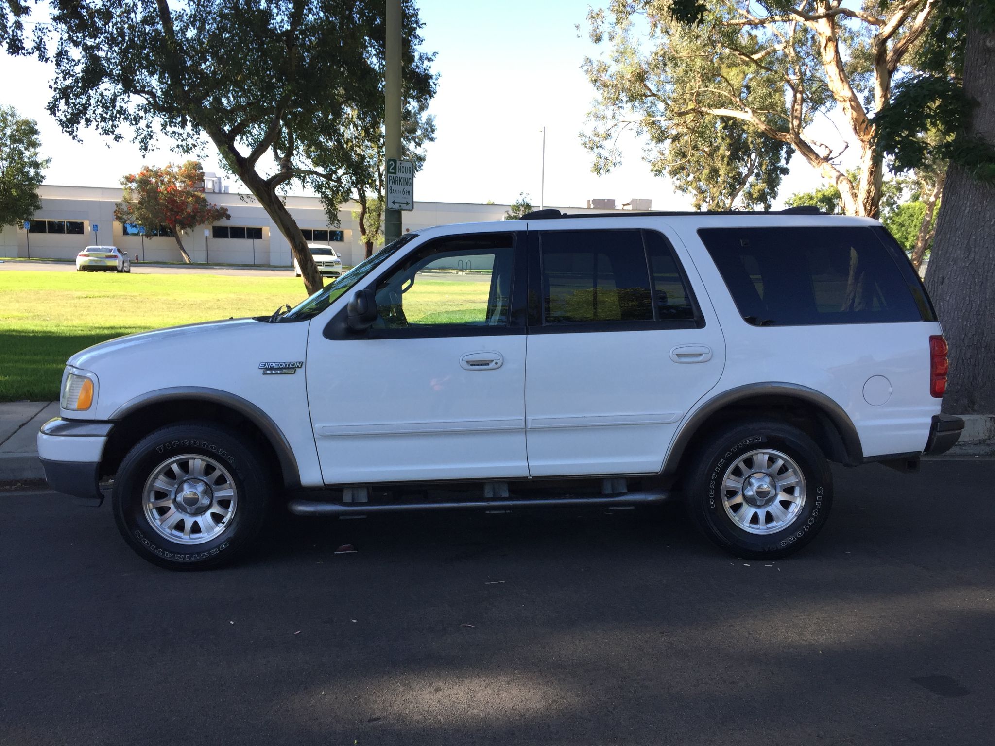 Used 2000 Ford Expedition XLT at City Cars Warehouse INC