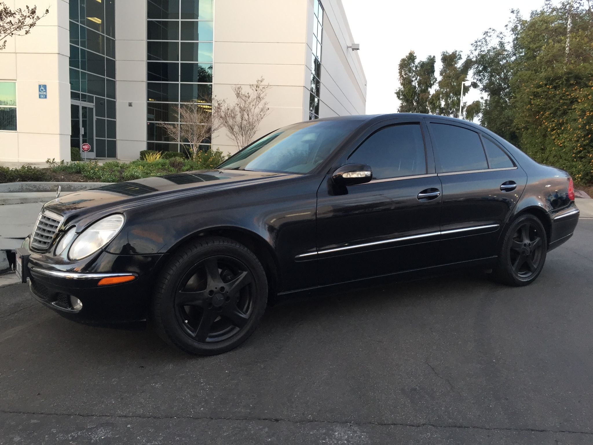 Used 2003 Mercedes-Benz E500 5.0L at City Cars Warehouse INC