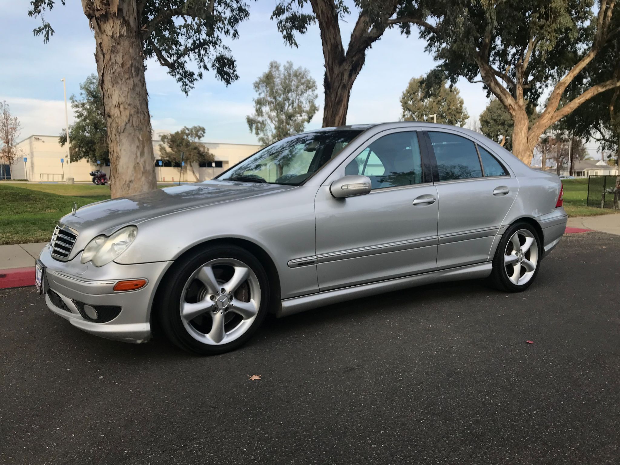 Used 2005 Mercedes-Benz C-Class 1.8L at City Cars Warehouse INC