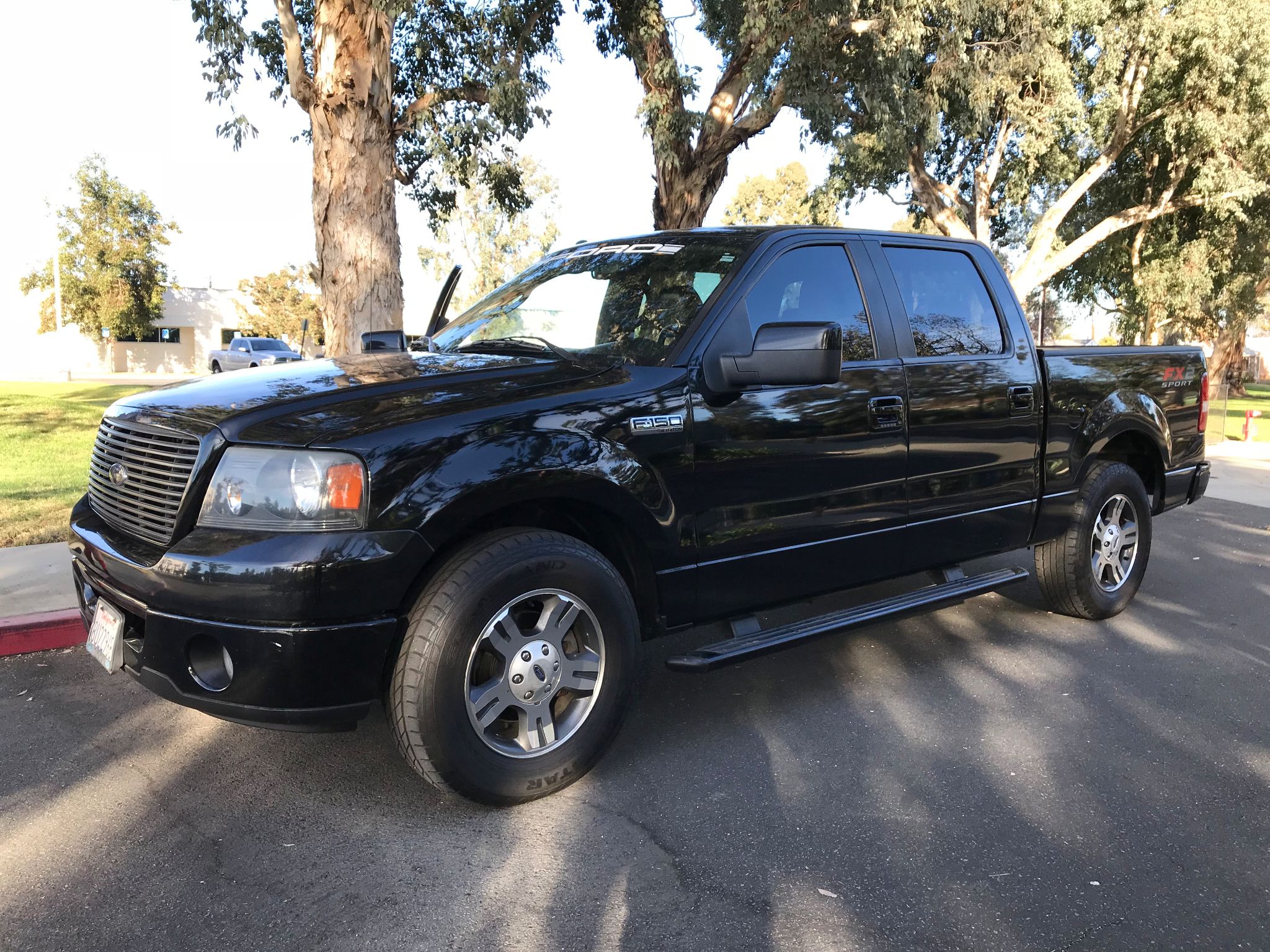 Used 2008 Ford F-150 XLT at City Cars Warehouse INC