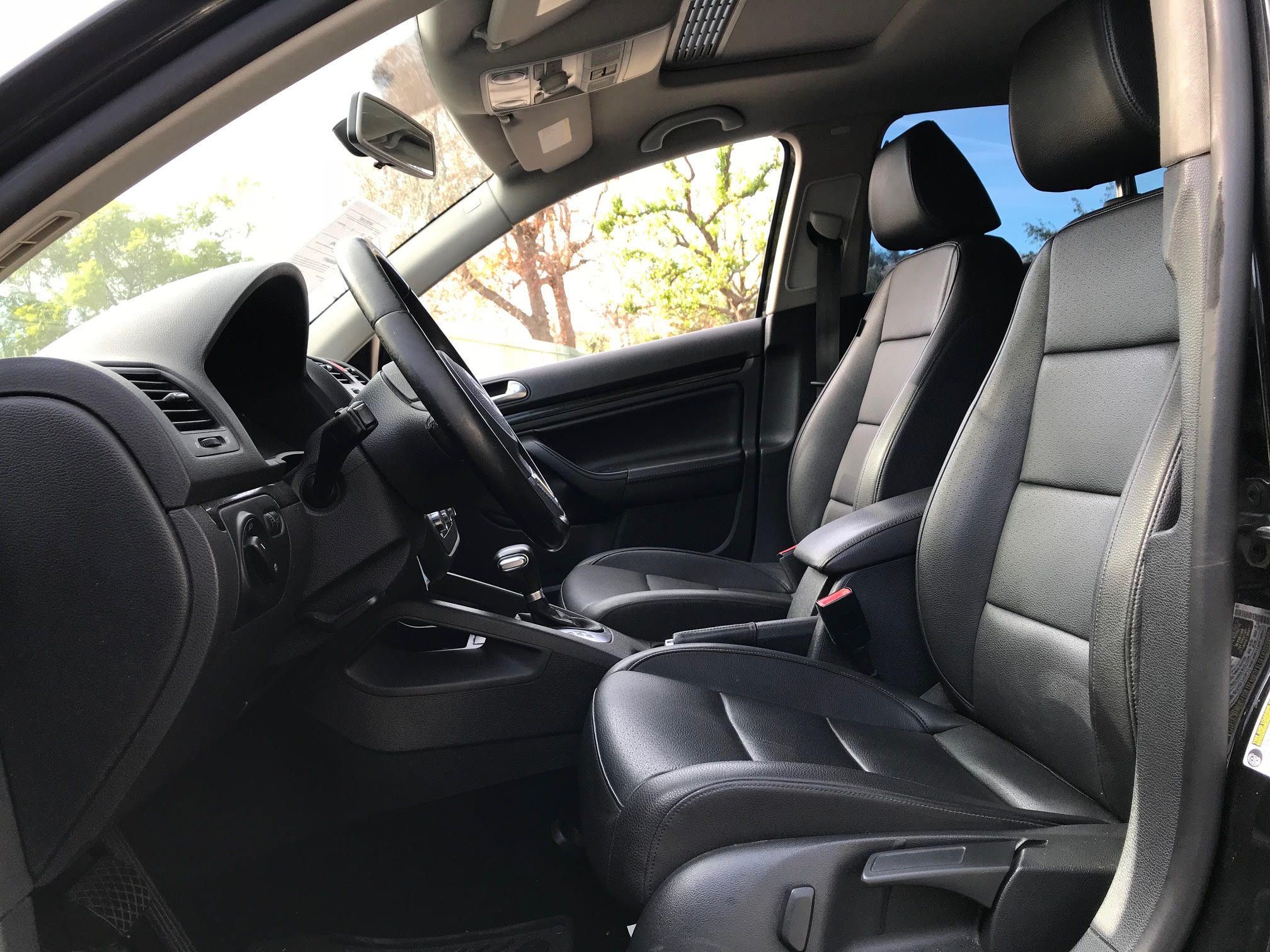 2010 Volkswagen Jetta Wolfsburg