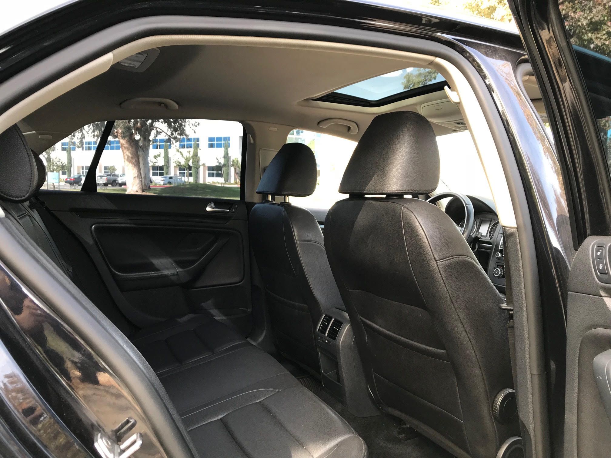 2010 Volkswagen Jetta Wolfsburg