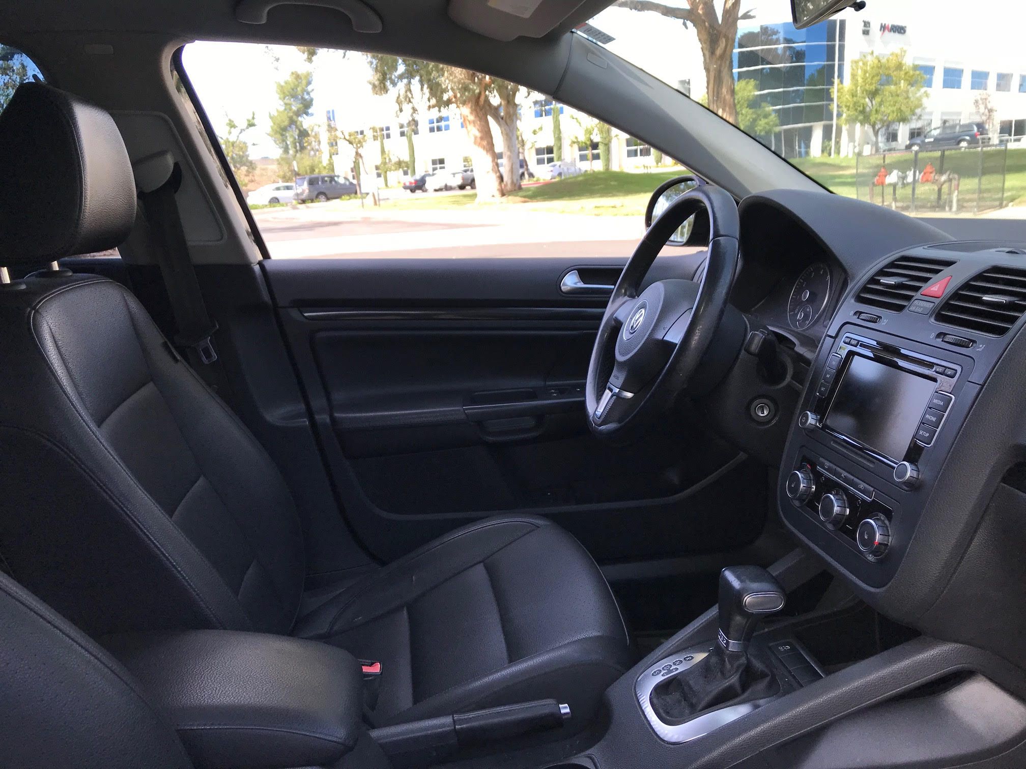 2010 Volkswagen Jetta Wolfsburg