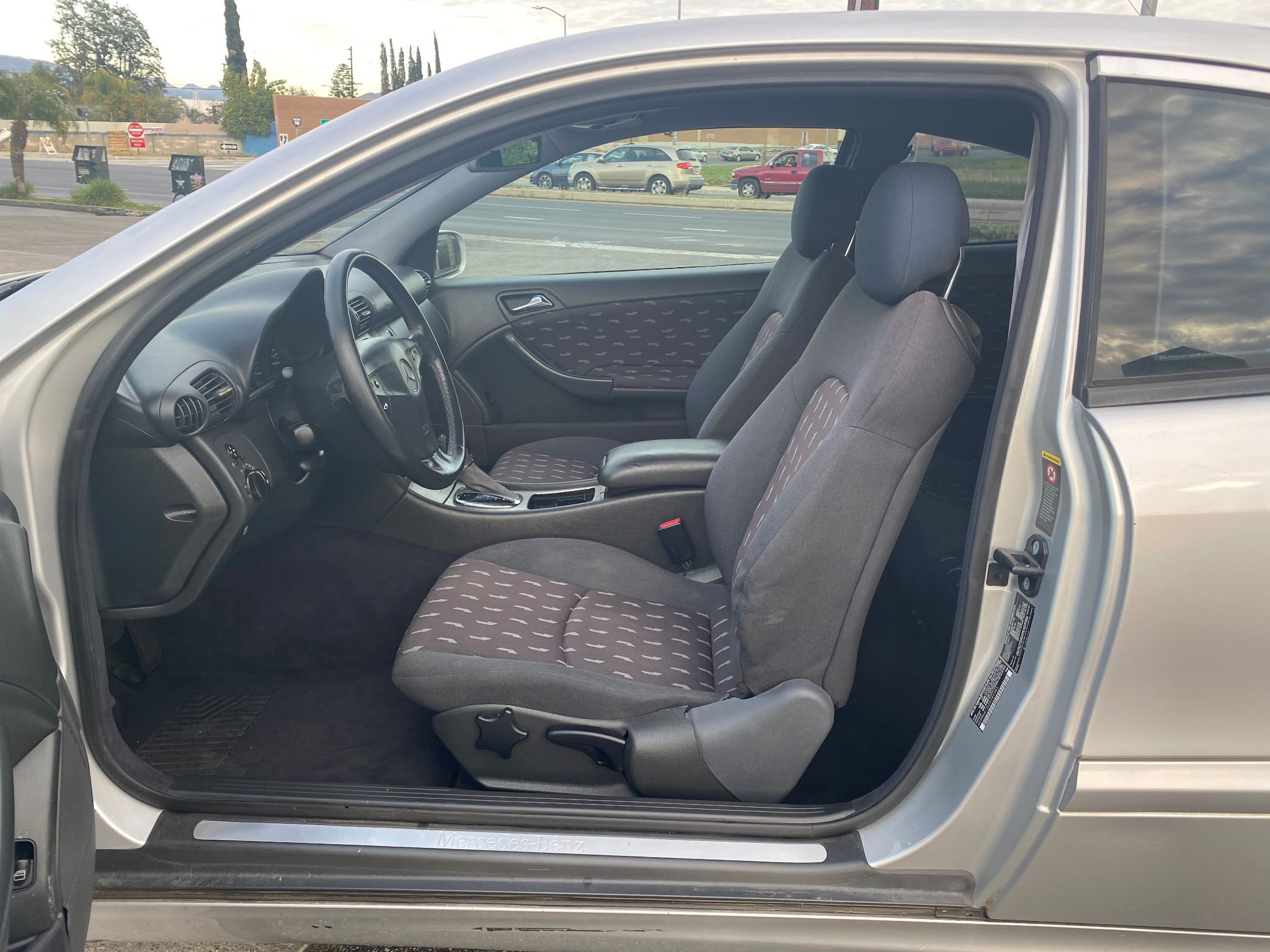 2002 Mercedes-Benz C230