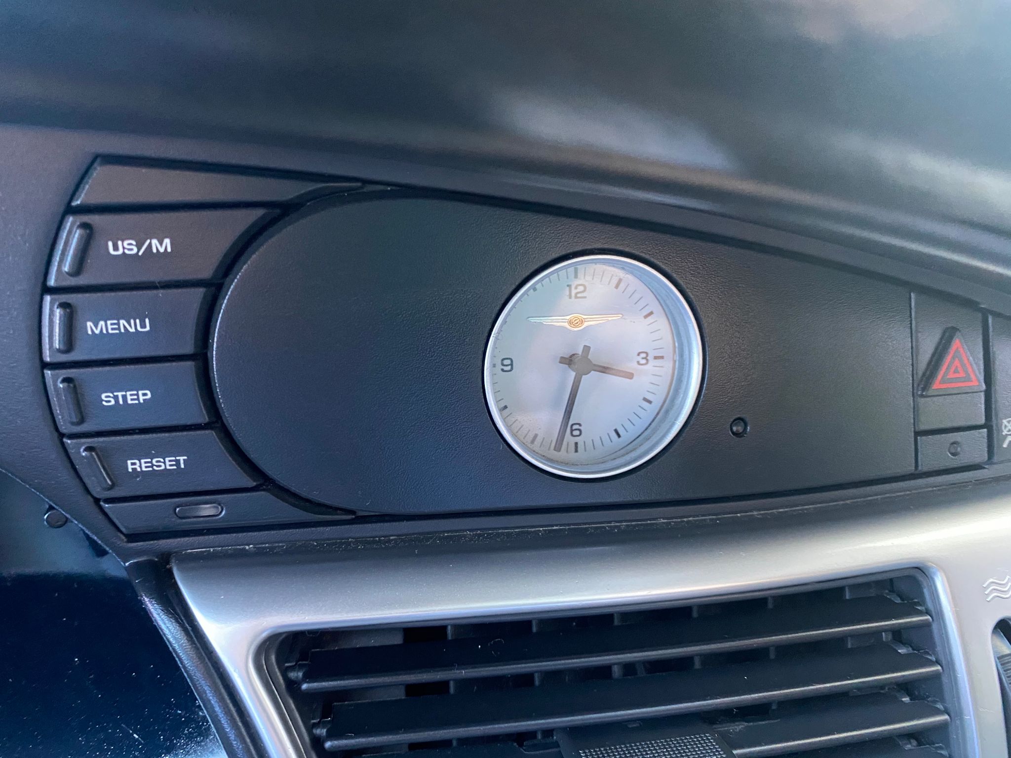 2004 Chrysler Pacifica 4dr Wagon